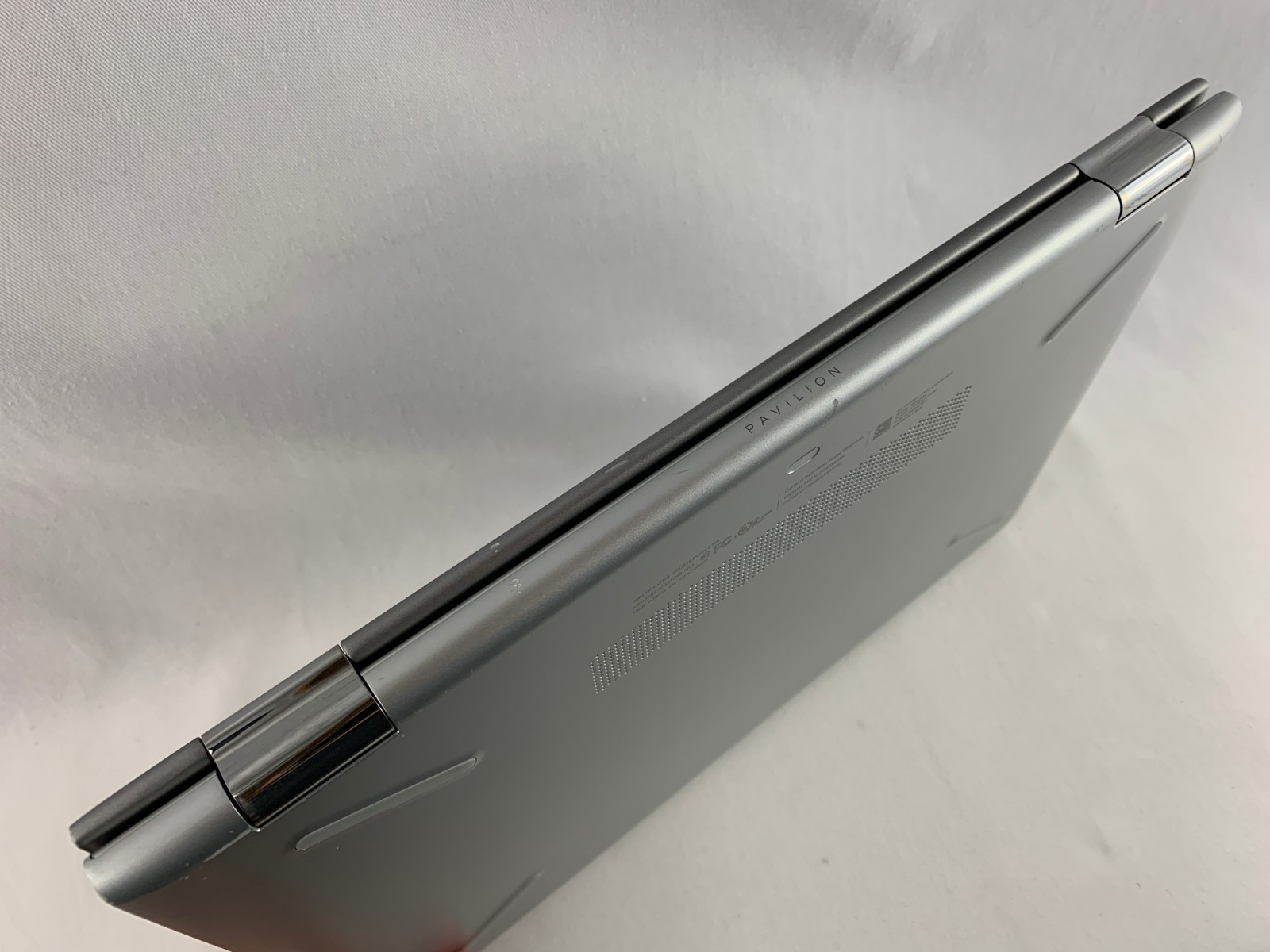 HP 14-ba253cl, Intel Core i5-8265U 1.6GHz For Parts/ Repairs, Cracked Screen