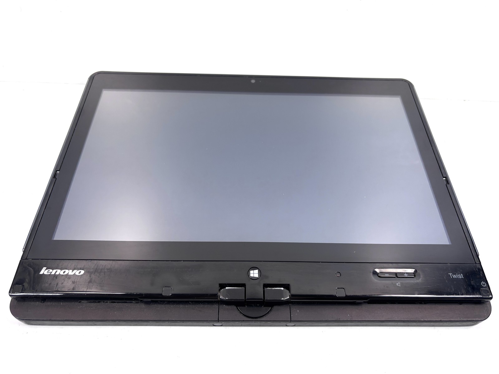 Lenovo ThinkPad Twist S230u – 12.5″ HD Touch, 1.8GHz i3, 4GB RAM
