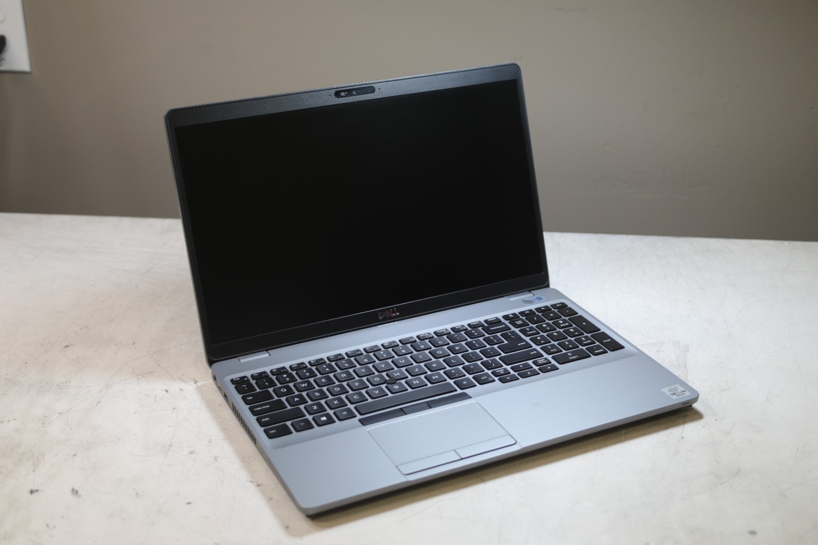 Dell Latitude 5511 Intel Core(TM) i7-10850H CPU 2.70GHz-16GB RAM-1TB NVMe-NO OS