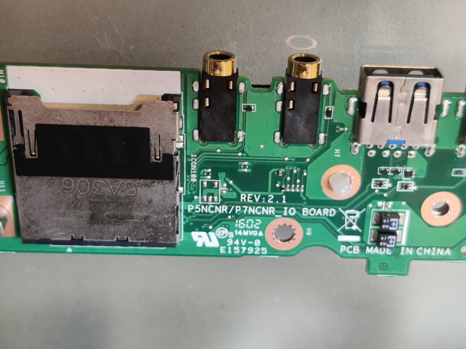 ACER PREDATOR 15 USB SD SOUND CARD G9-792 G9-793 G9-791 P5NCNR/P7NCNR_IO BOARD