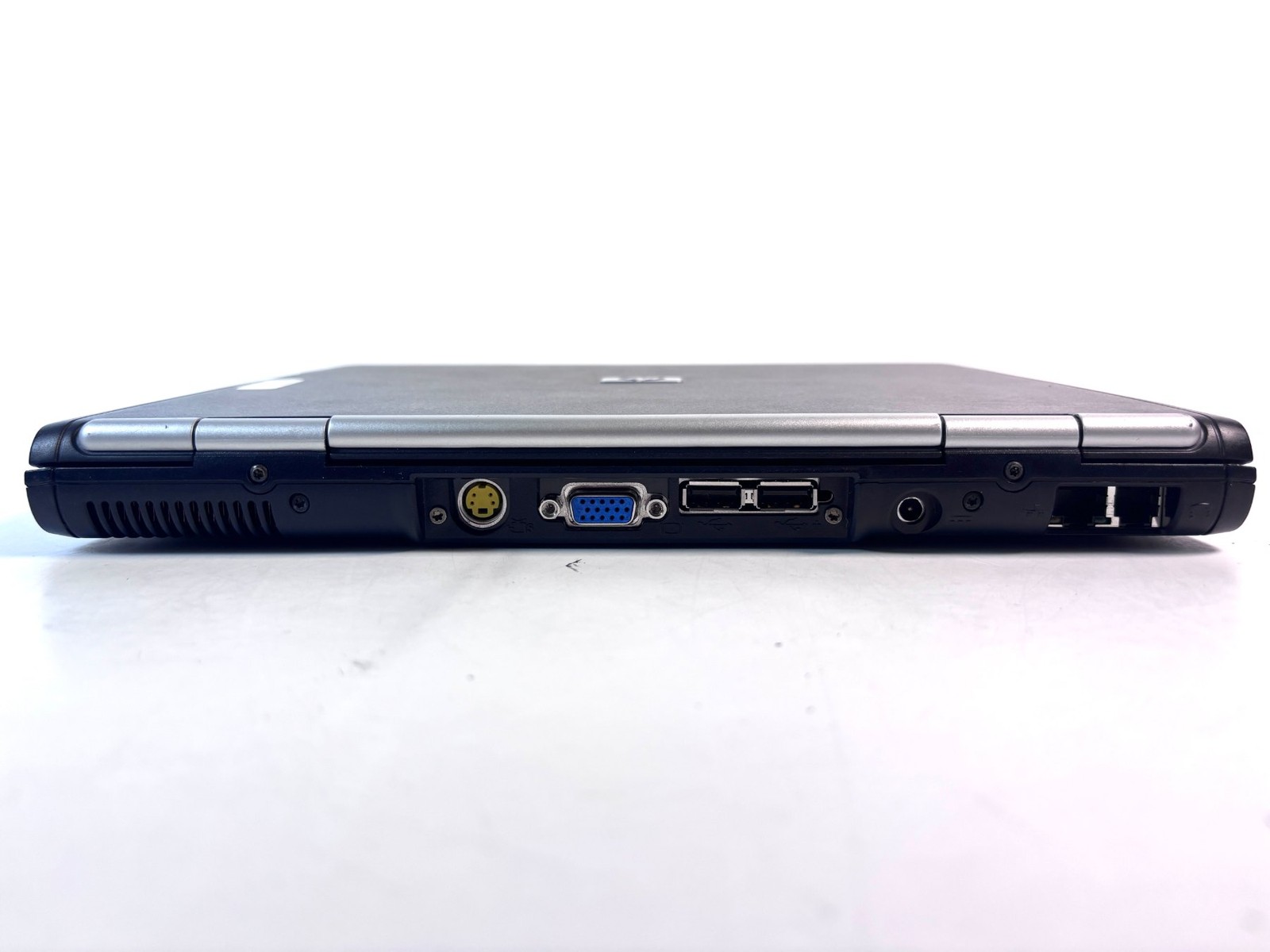 HP Compaq nc4010 – 12″ HD, 1.5GHz Pentium, NO RAM, 40GB HDD