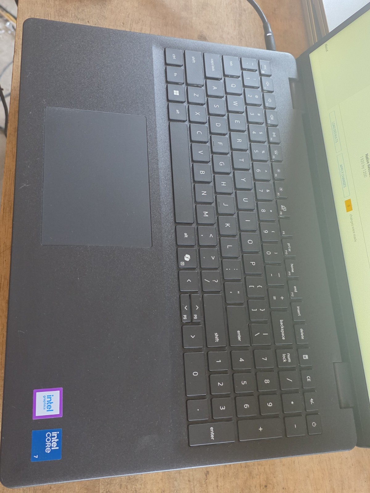Dell Dc16250 16″ Touch Intel® Core™ 7-150U, 10 cores 1 TB SSD 16 GB DDR5 Good B