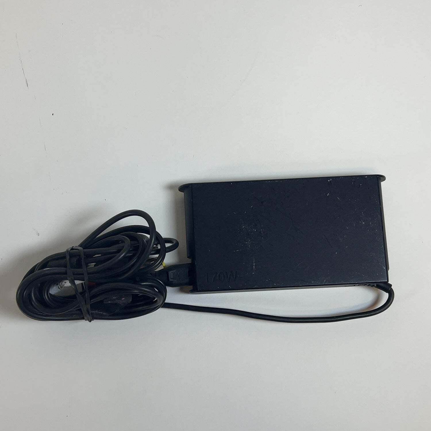 Lenovo ThinkPad P1 Gen 3 15.6″ i9-10885H 2.4GHz 32GB RAM 1TB SSD Quadro T2000