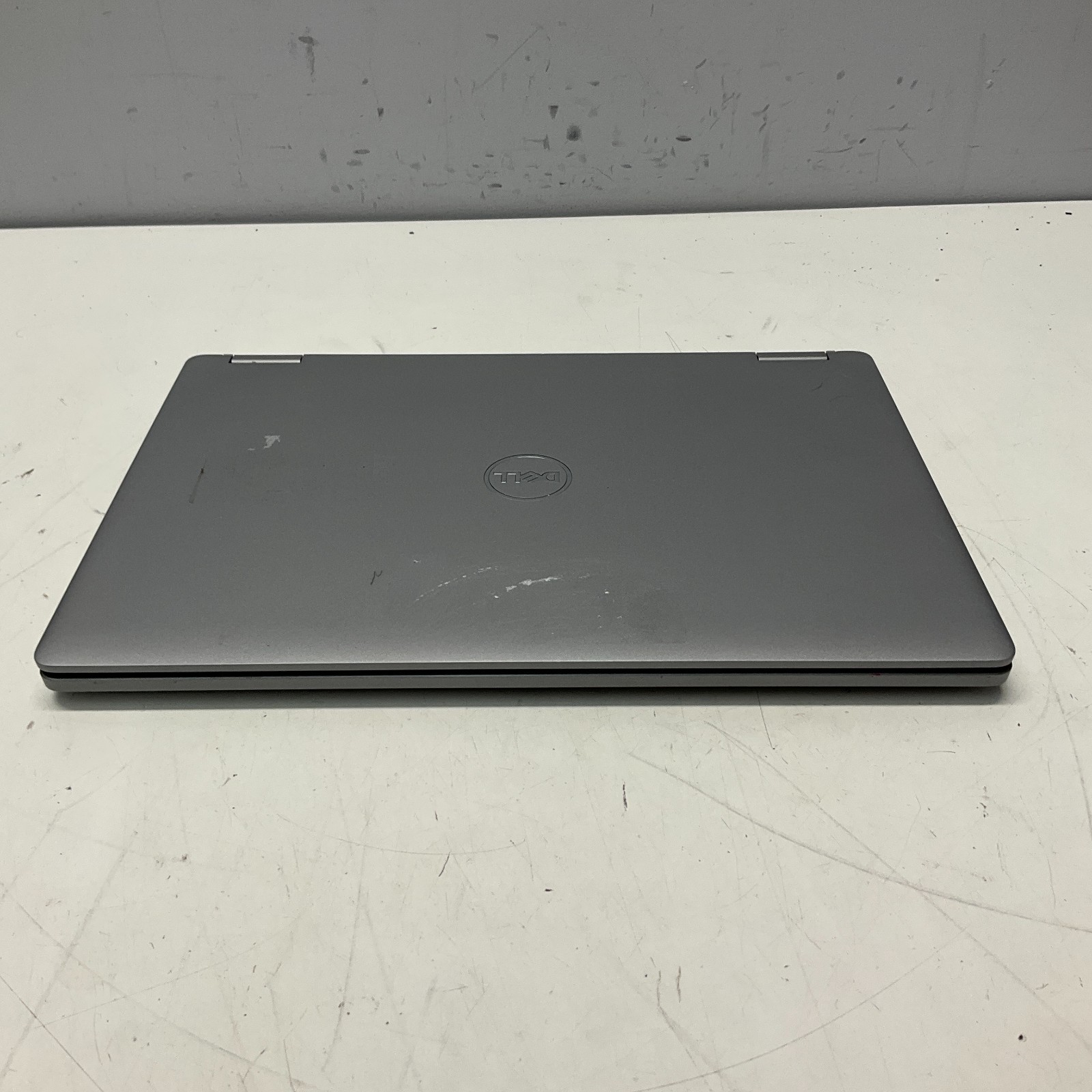 Dell Latitude 3310 2-in-1 Intel i5-8265U 1.60GHz 4GB RAM 480GB SSD Windows 11
