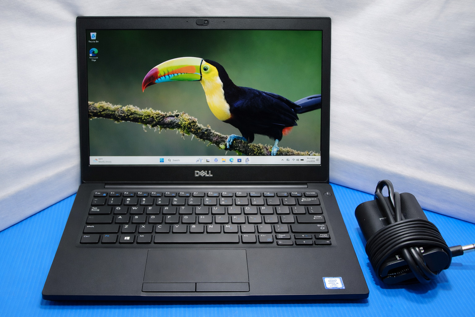 Dell Latitude 7290 12.5”HD Intel Core i5-8350U 1.7GHz 8GB RAM 256GB SSD +Charger