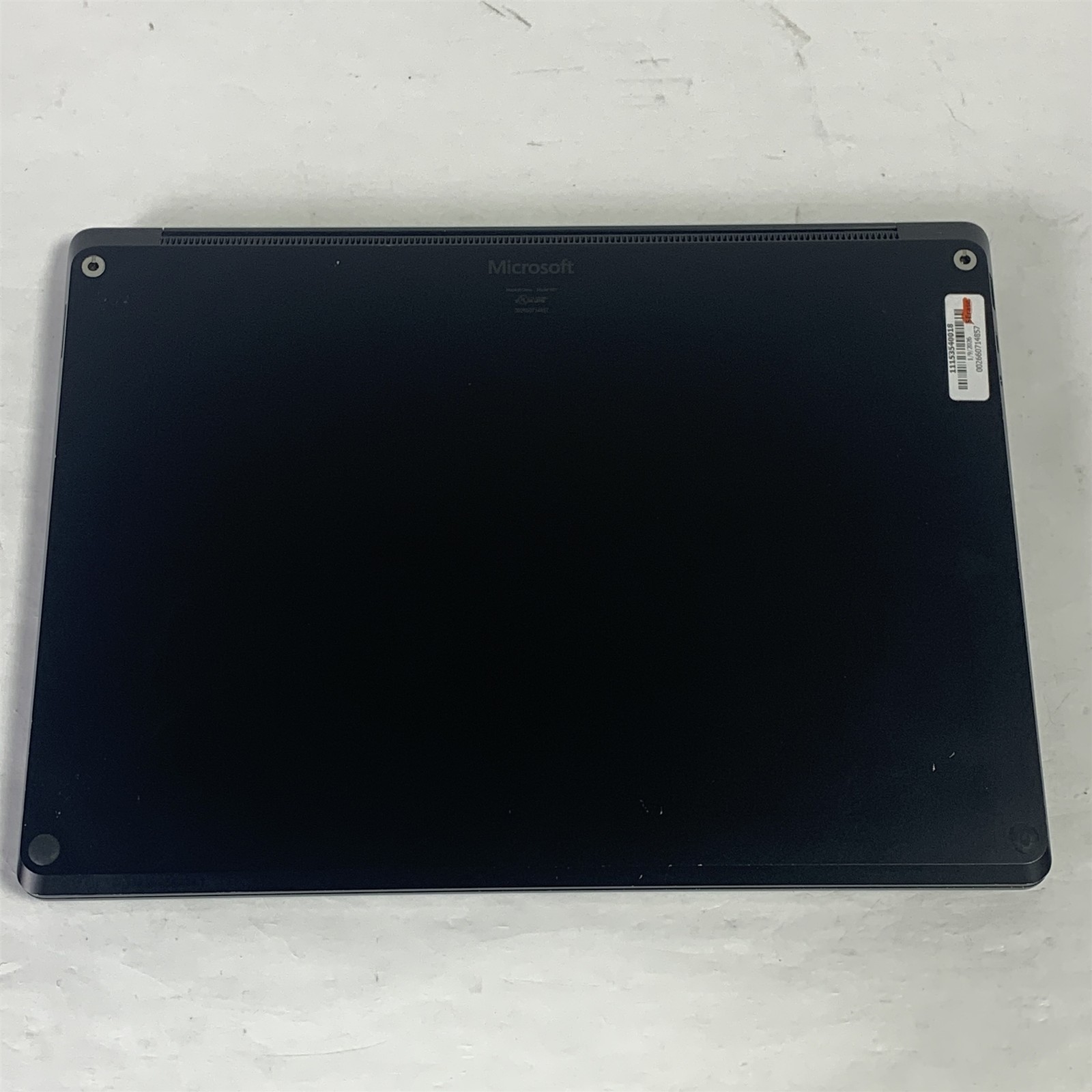 Microsoft Surface Laptop 4 1951 13.5″ i7-1185G7 3.0GHz 16GB 256GB NVMe SSD-Win11