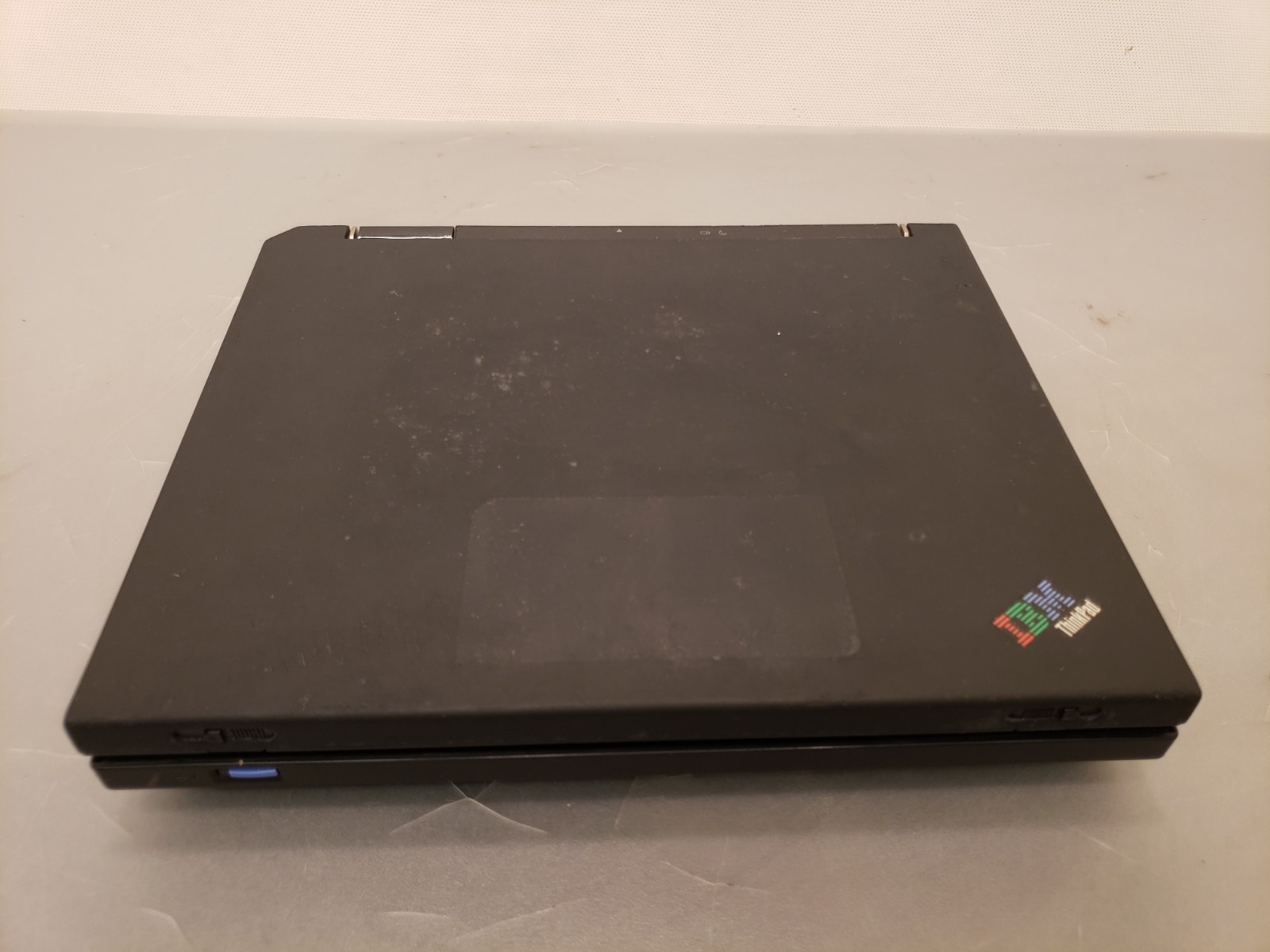 Vintage IBM ThinkPad X31 Laptop w/ Dock Pentium M 256MB OEM XP ***BAD BACKLIGHT