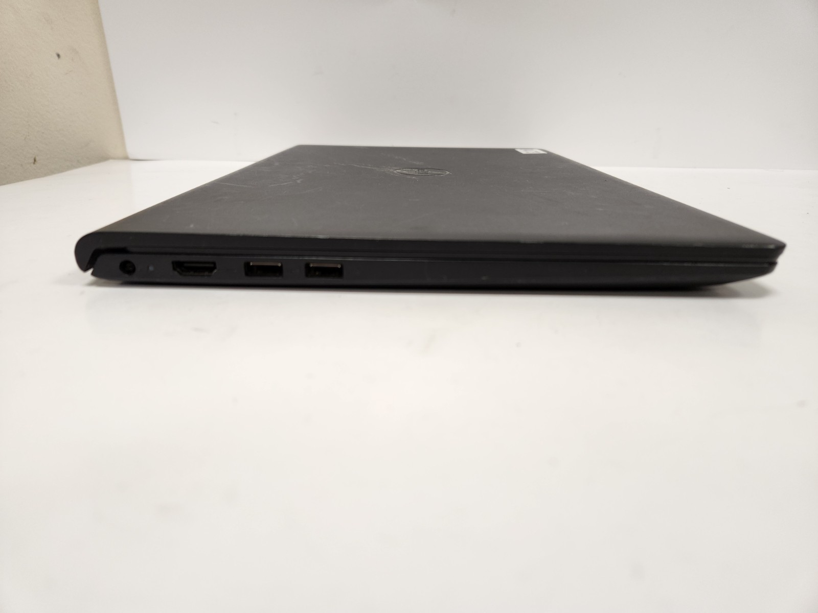 DELL INSPIRON 15 3511 Core i5-1035G1, 4GB RAM Laptop for Repair #0473