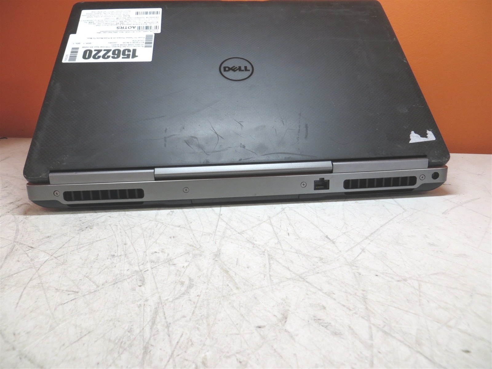 Scratched LCD Dell Precision 7720 Xeon E3-1505M v6 3GHz 32GB 256GB Quadro P5000