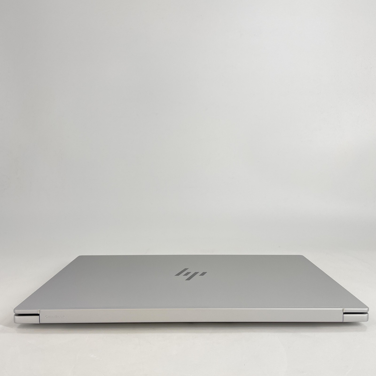 HP OmniBook 7 AI PC 17.3 FHD TOUCH 2.1 GHz Ultra 5 226V 16GB 512GB – SMOKE ODOR