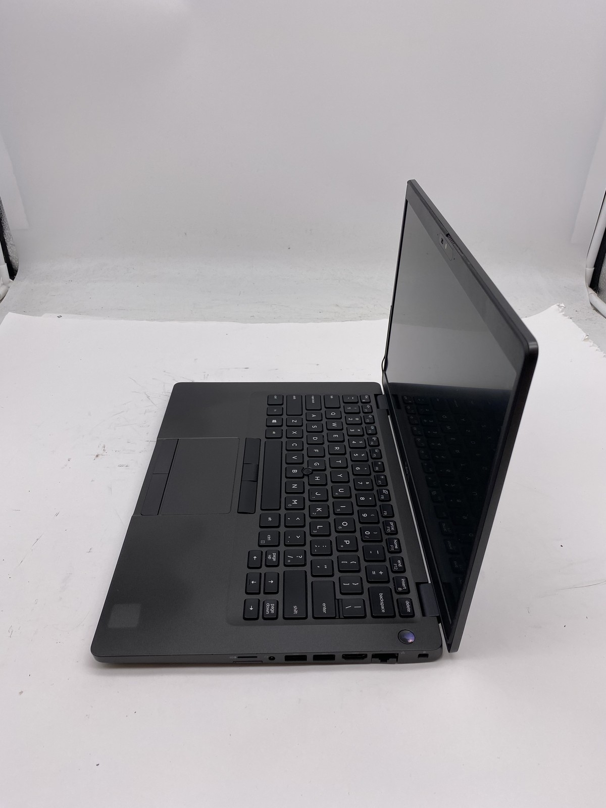 Dell Latitude 5400 Laptop Intel Core i5 8365U 1.6GHz 16GB RAM 256GB SSD W11P