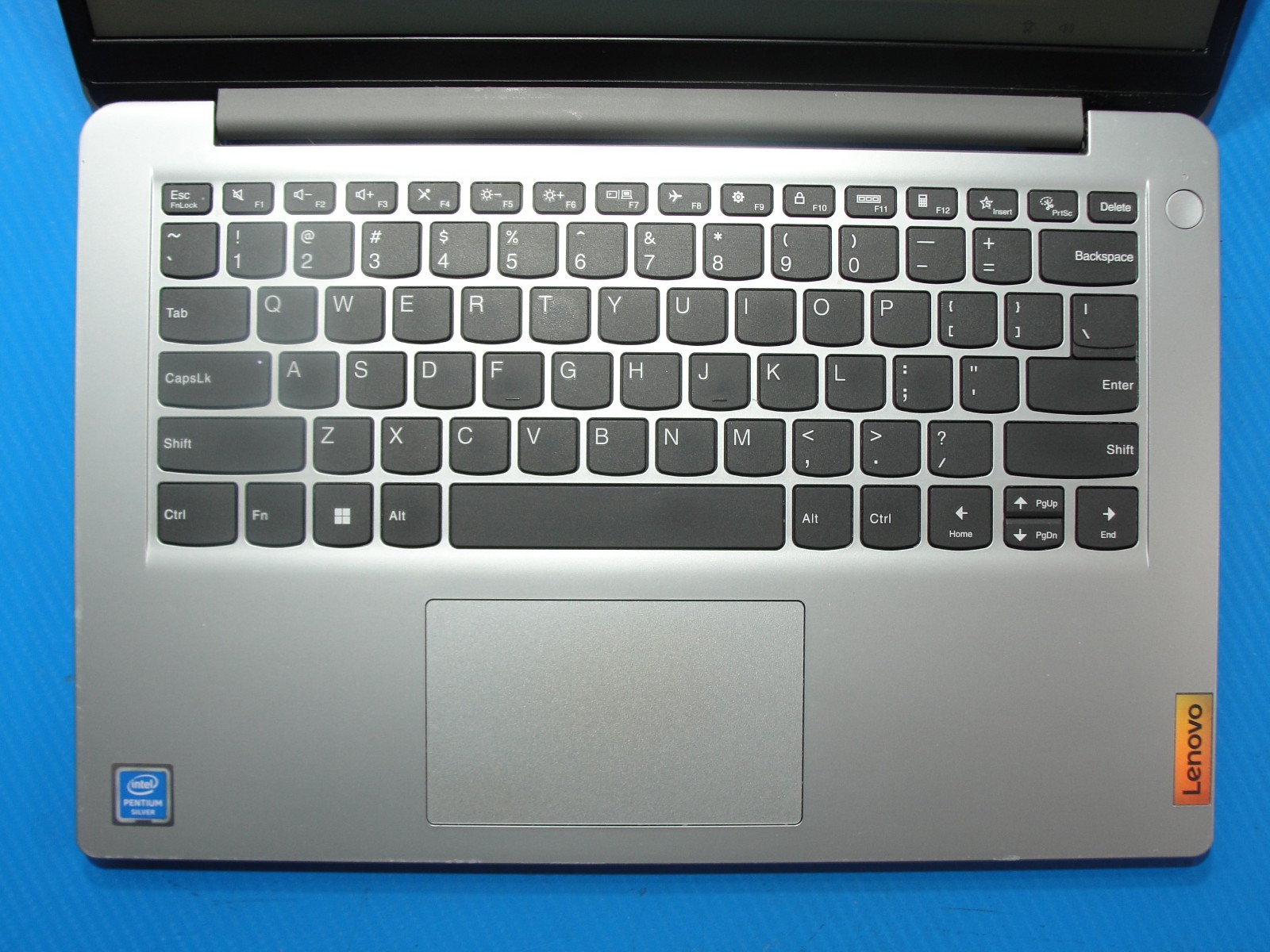 Lenovo IdeaPad 1 14IGL7 14” HD Intel Pentium Silver N5030 1.1GHz 4GB 128GB SSD