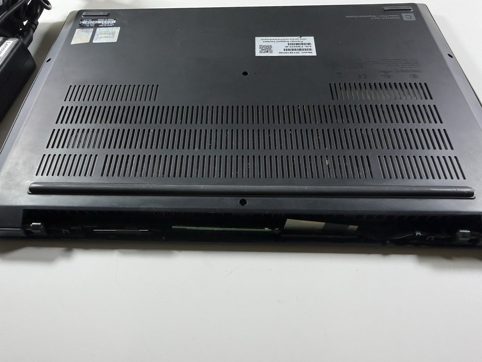 LENOVO THINKPAD P1 Gen 4 TOUCH 4k I7-11850H 512GB 16GB RAM NVIDIA T1200 WIN 11