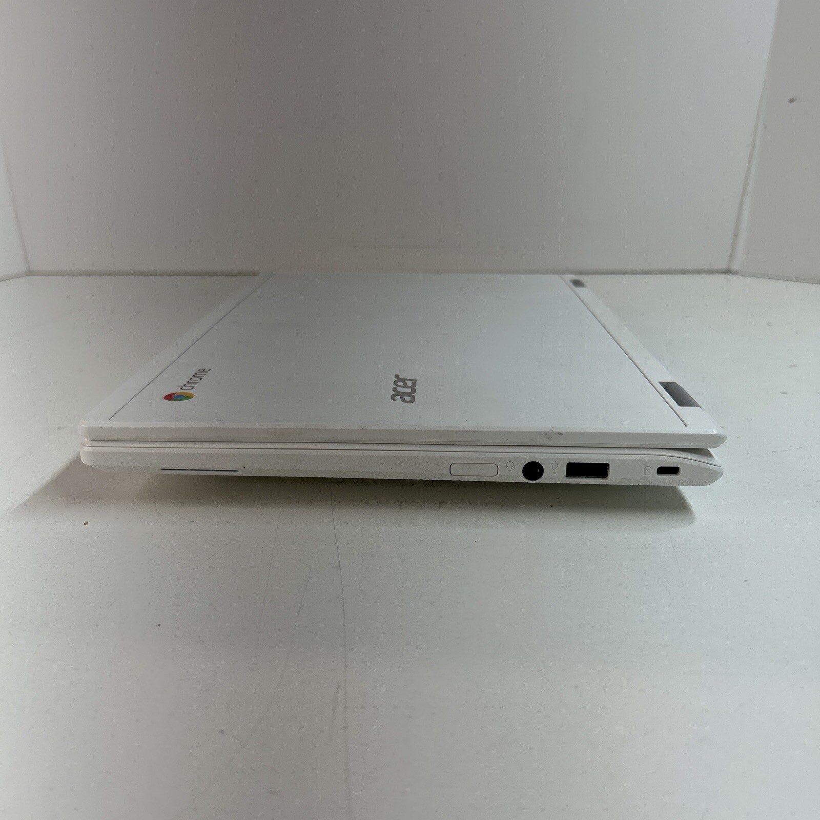 Acer Chromebook 11 CB3-131 Intel Celeron N2840 2GB RAM 16GB eMMC ChromeOS
