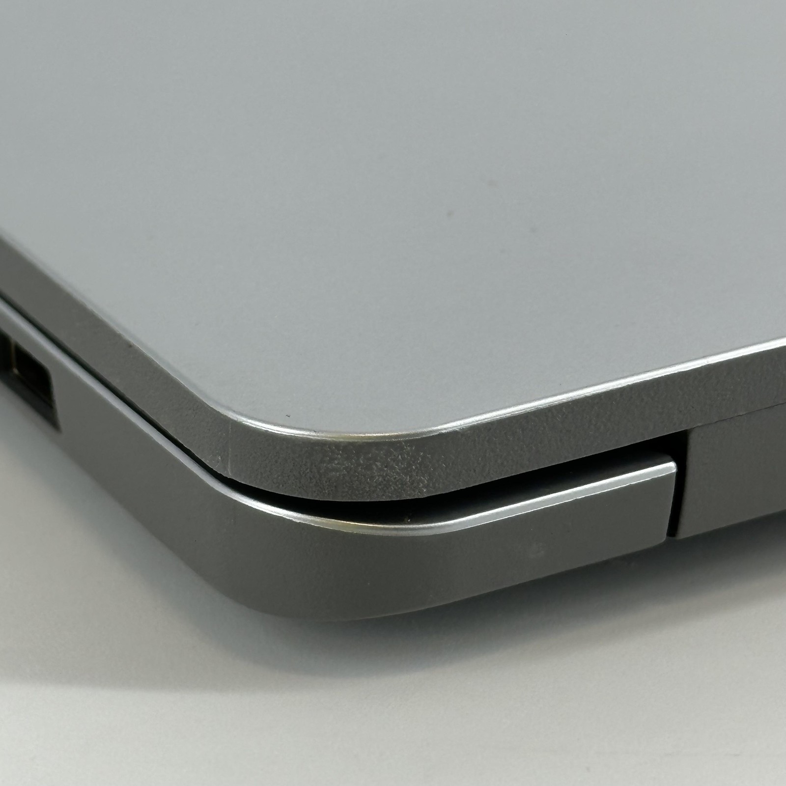 Dell IdeaPad 1 15.6 HD 2.3 GHz Athlon Silver 3050U 4GB 128GB SSD Good