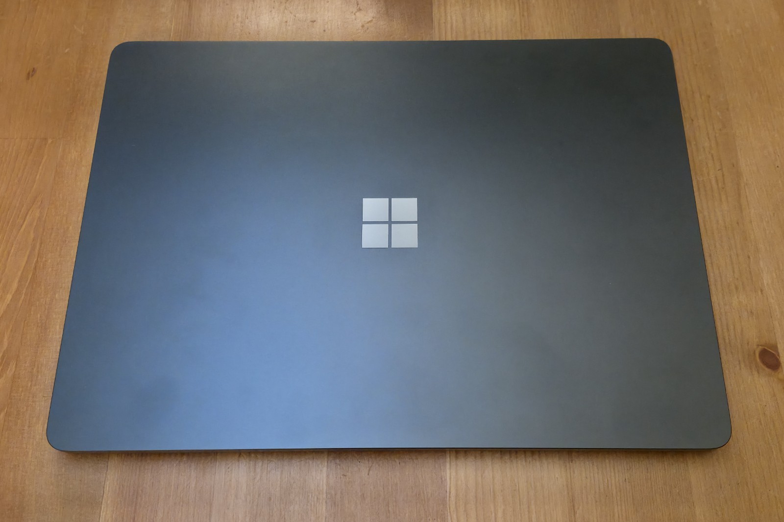 Microsoft Surface Laptop 7th Edition, 13.8″ Ultra 5 236V, 16GB RAM, 256GB