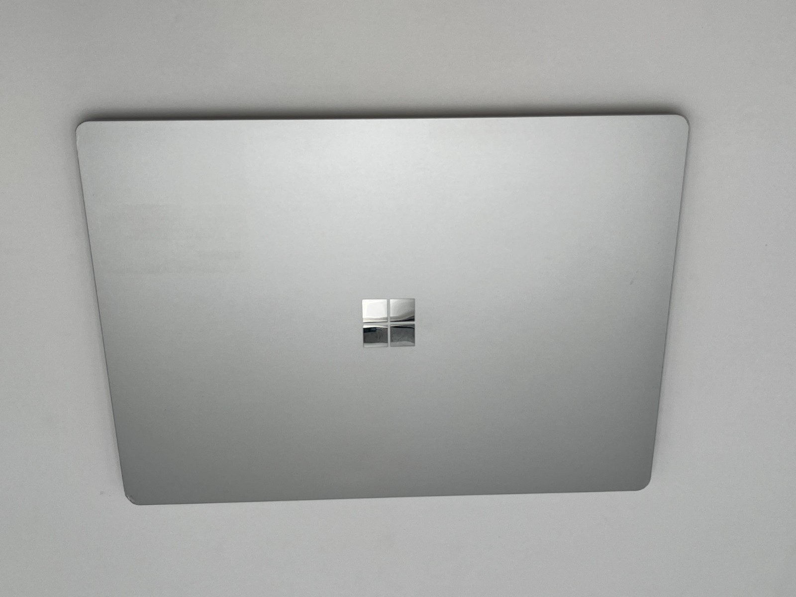 Microsoft Surface Laptop 4 1950 13.5″ Touch i7-1185G7@3.0GHZ 16GB 512GB A