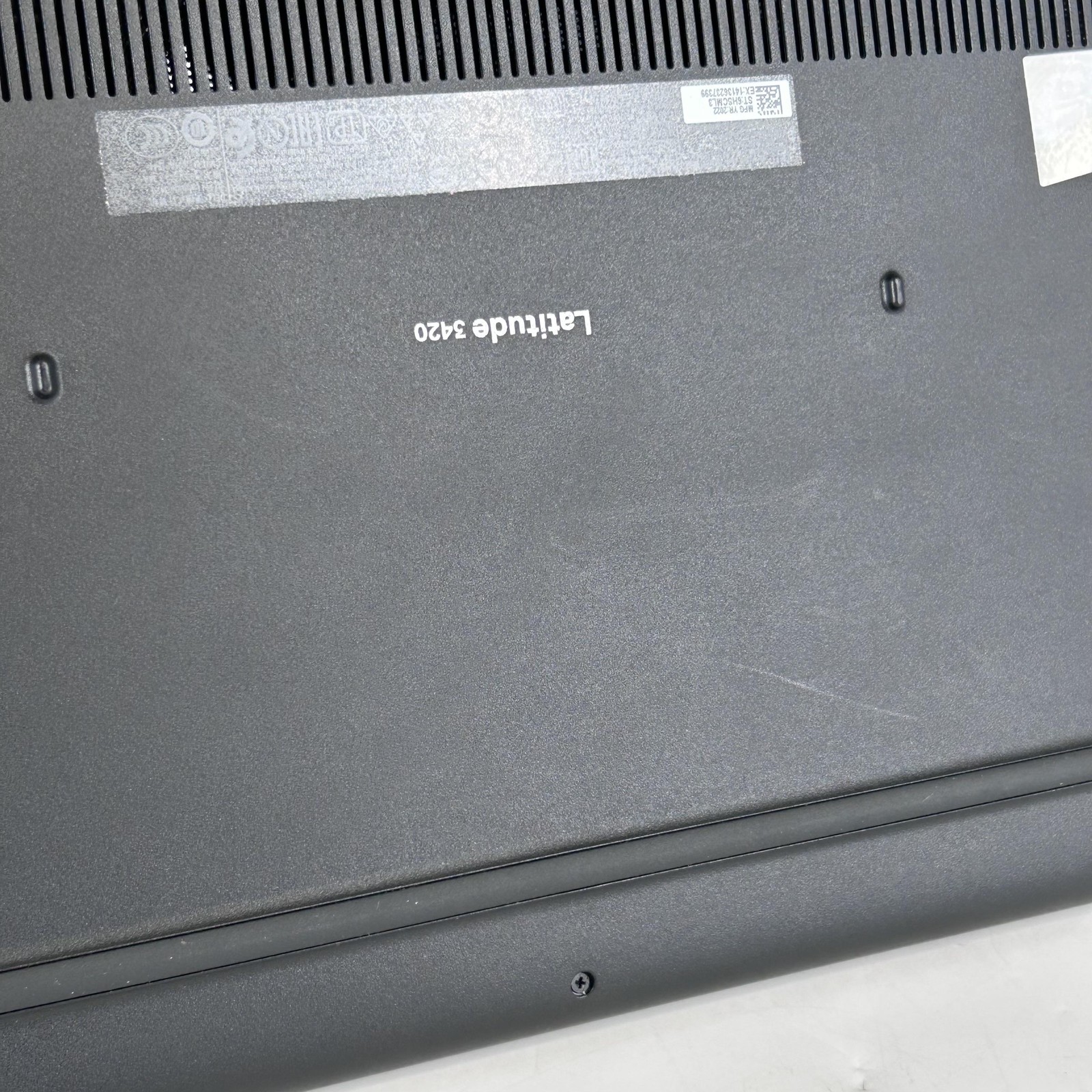 Dell Latitude 3420 14 Gray FHD i7-1165G7 2.80GHz 16GB 512GB SSD Good
