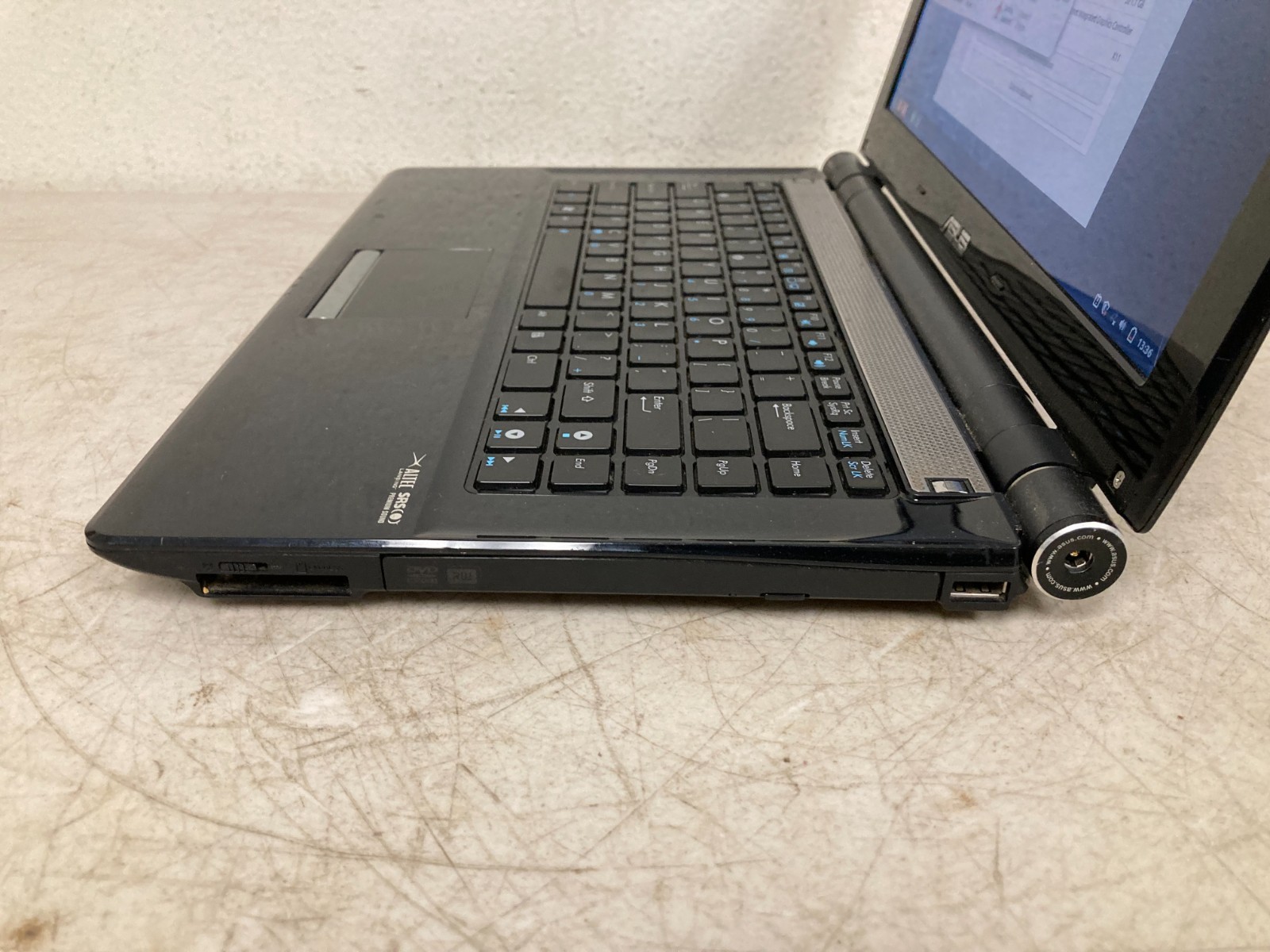ASUS Laptop Core 2 Duo 2.10GHz 3.8GB RAM 321GB HDD X11