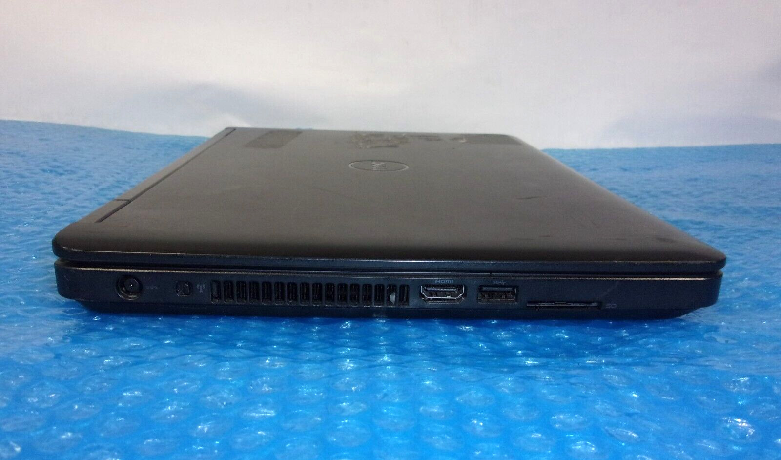 Dell Latitude 5440 14″ Intel Core i3-4030U 1.90GHz 4GB RAM 320GB HDD Win 10 Pro