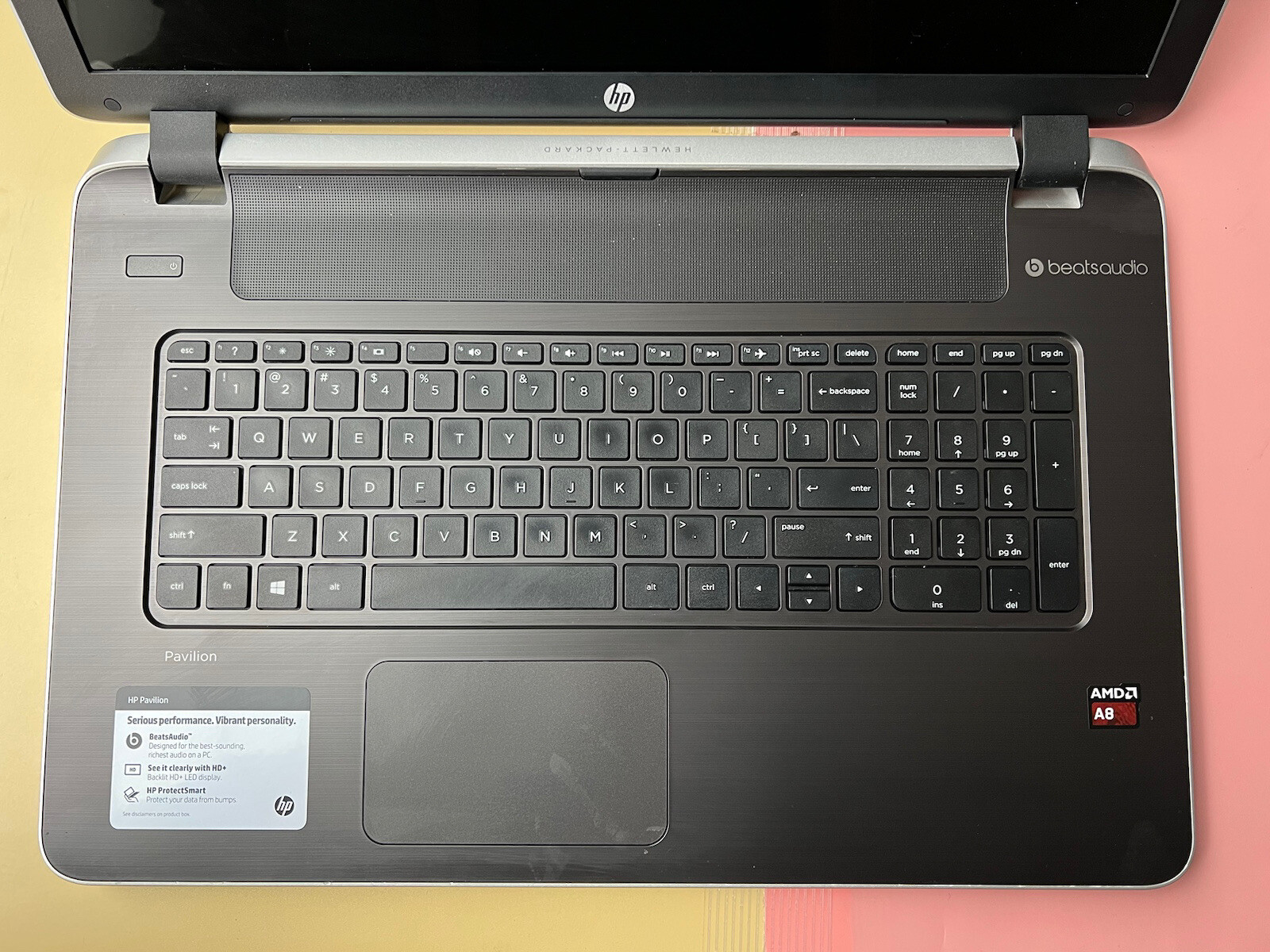 17″ HP Pavilion AMD A8 2GB RAM 0GB HDD PARTS OR REPAIRS