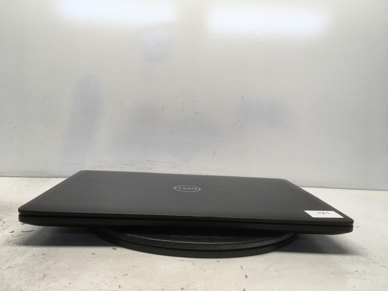 Dell Latitude 3580 Intel i3-6006U 2GHz No RAM NO HDD No Batt