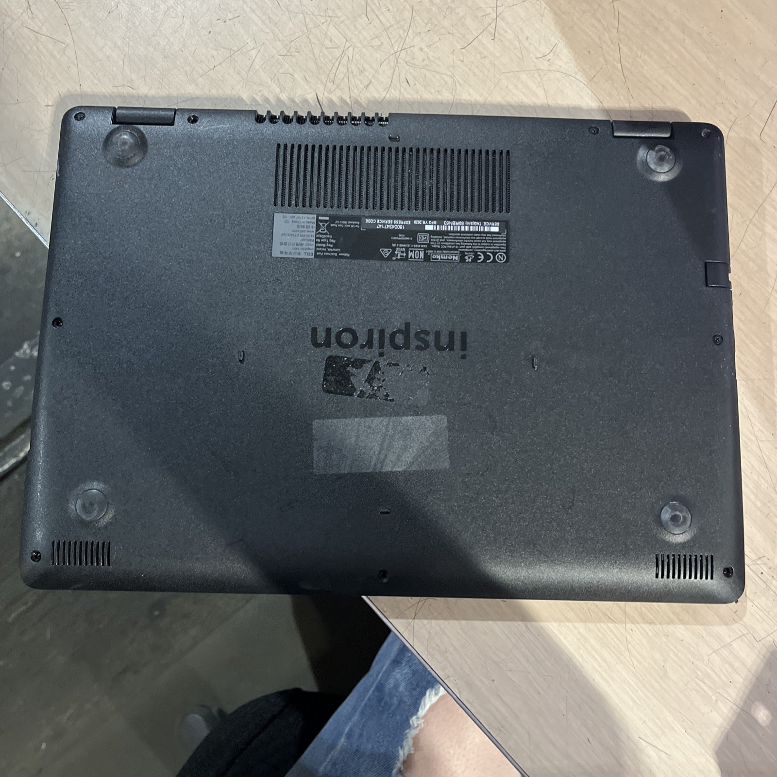 DELL INSPIRON 3493 INTEL CORE I5-1035G1 8GB RAM NO HD ,