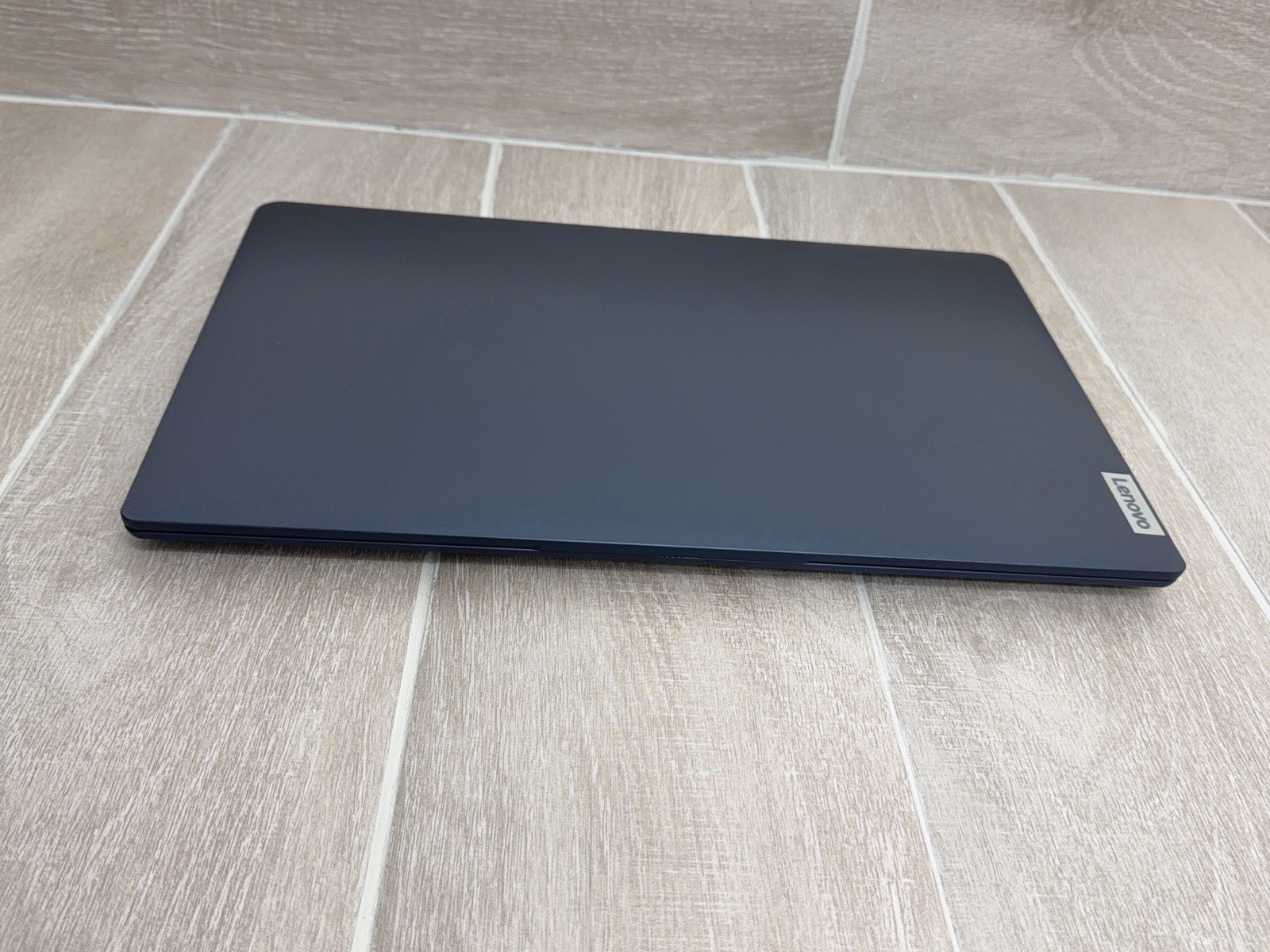 Lenovo IdeaPad 1 15IJL7 15.6″ Pentium Silver N6000 4GB RAM 128GB SSD Win-11