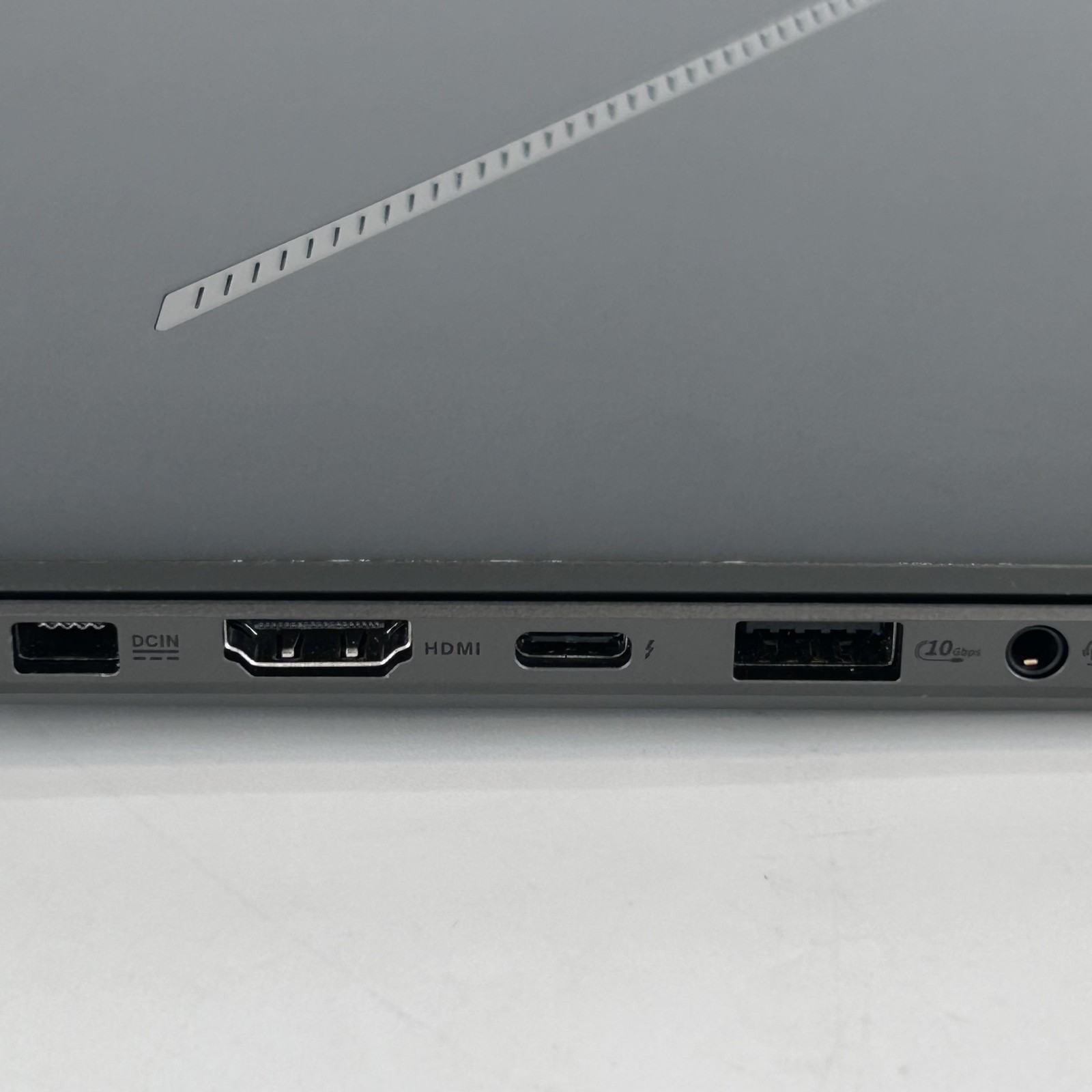 Asus ROG Zephyrus G16 GU605 16 QHD+ 2.5 GHz Ultra 9 185H 32GB 2TB SSD RTX 4090