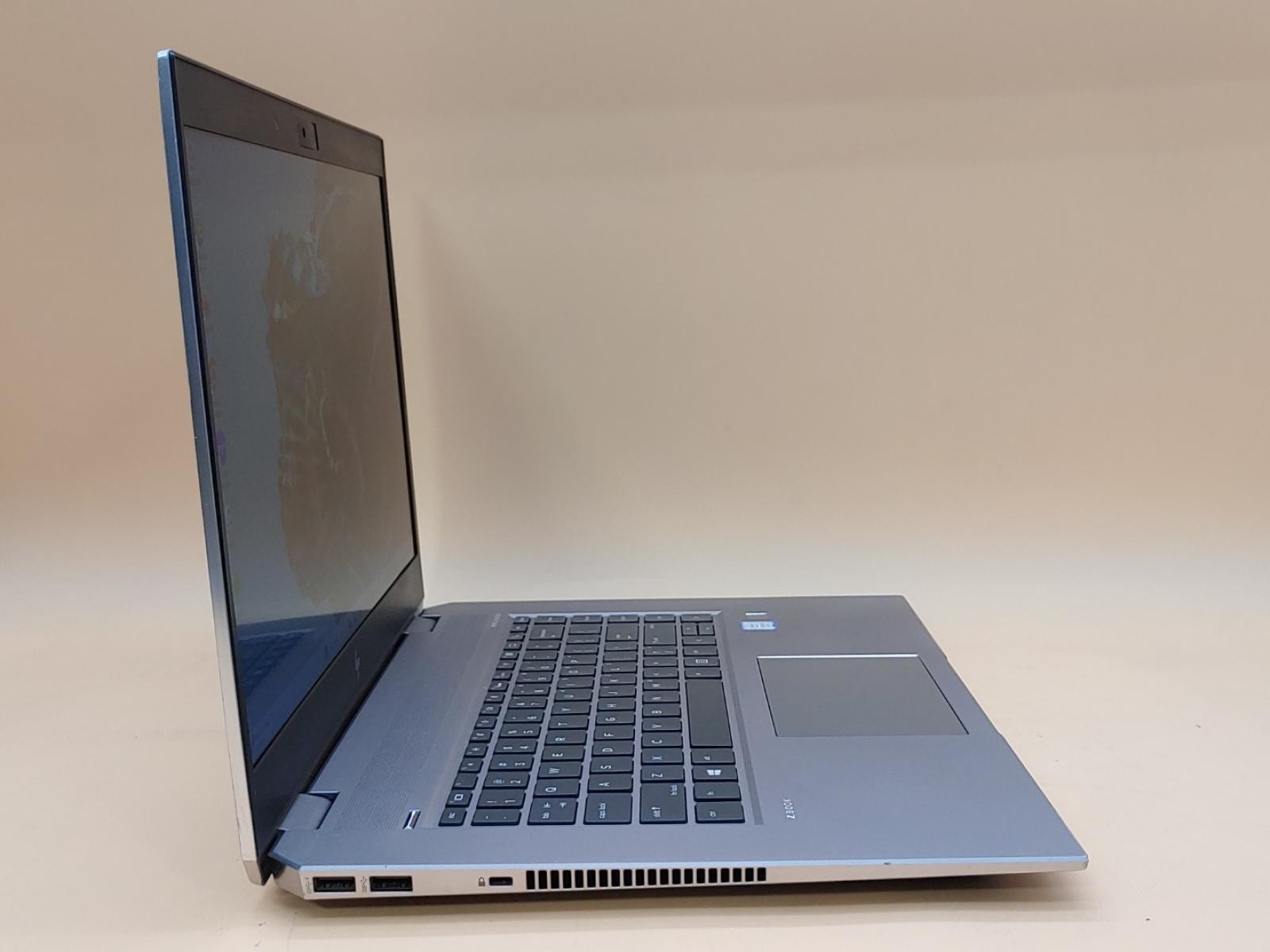 HP ZBook Studio G5 15.6″ i9-8950HK 16GB 512GB Win11Pro QuadroP2000 *NO A/C*READ*