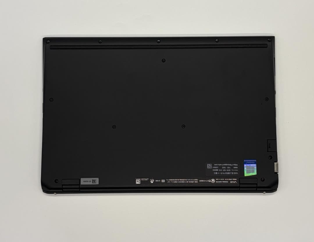 Sony Vaio VJPB11 13″ Core i5 8GB 256GB SSD Full HD Used Japan Genuine