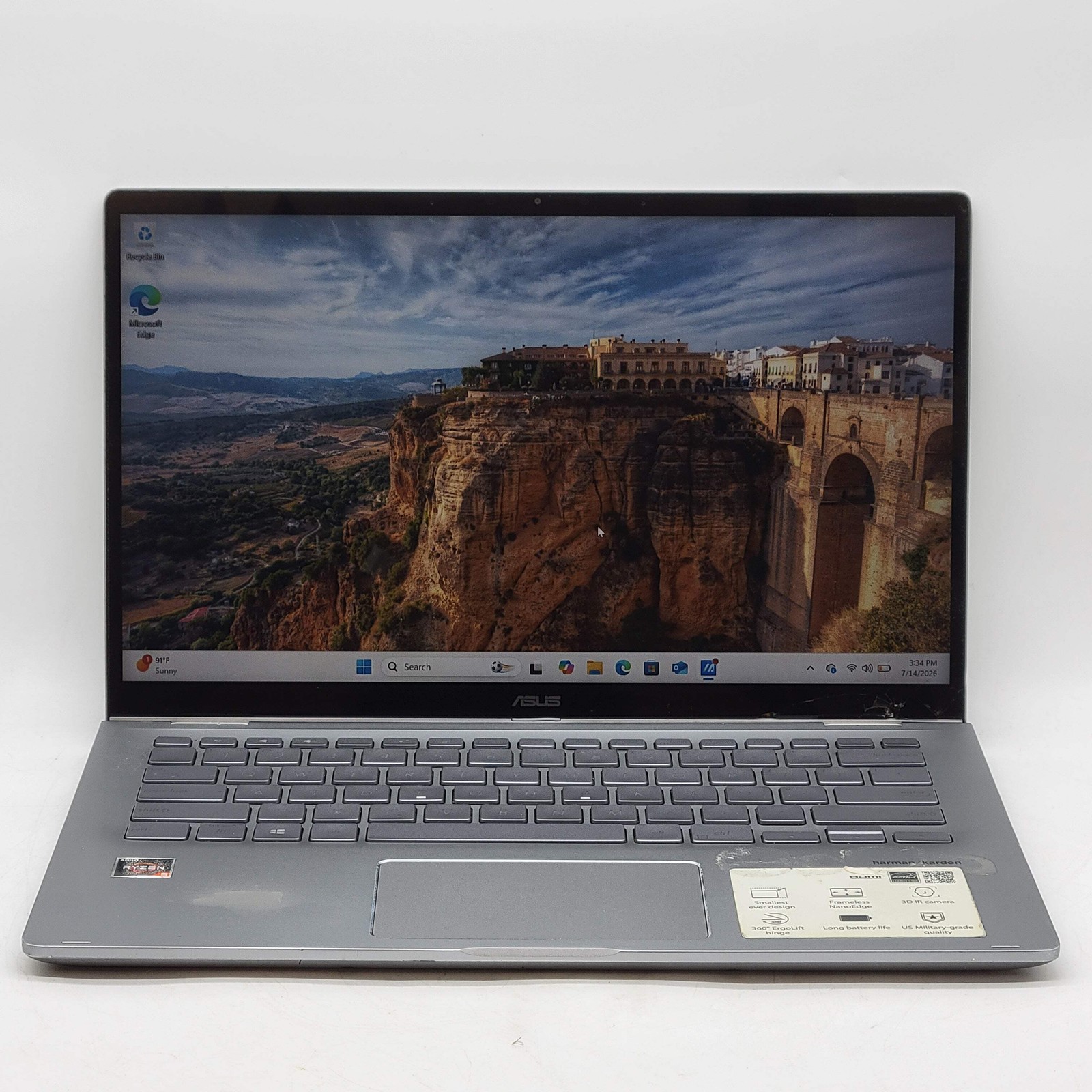 Broken Asus ZenBook Q406DA 14″ Ryzen 5 3500U 2.1GHz 8GB RAM 256GB SSD Read