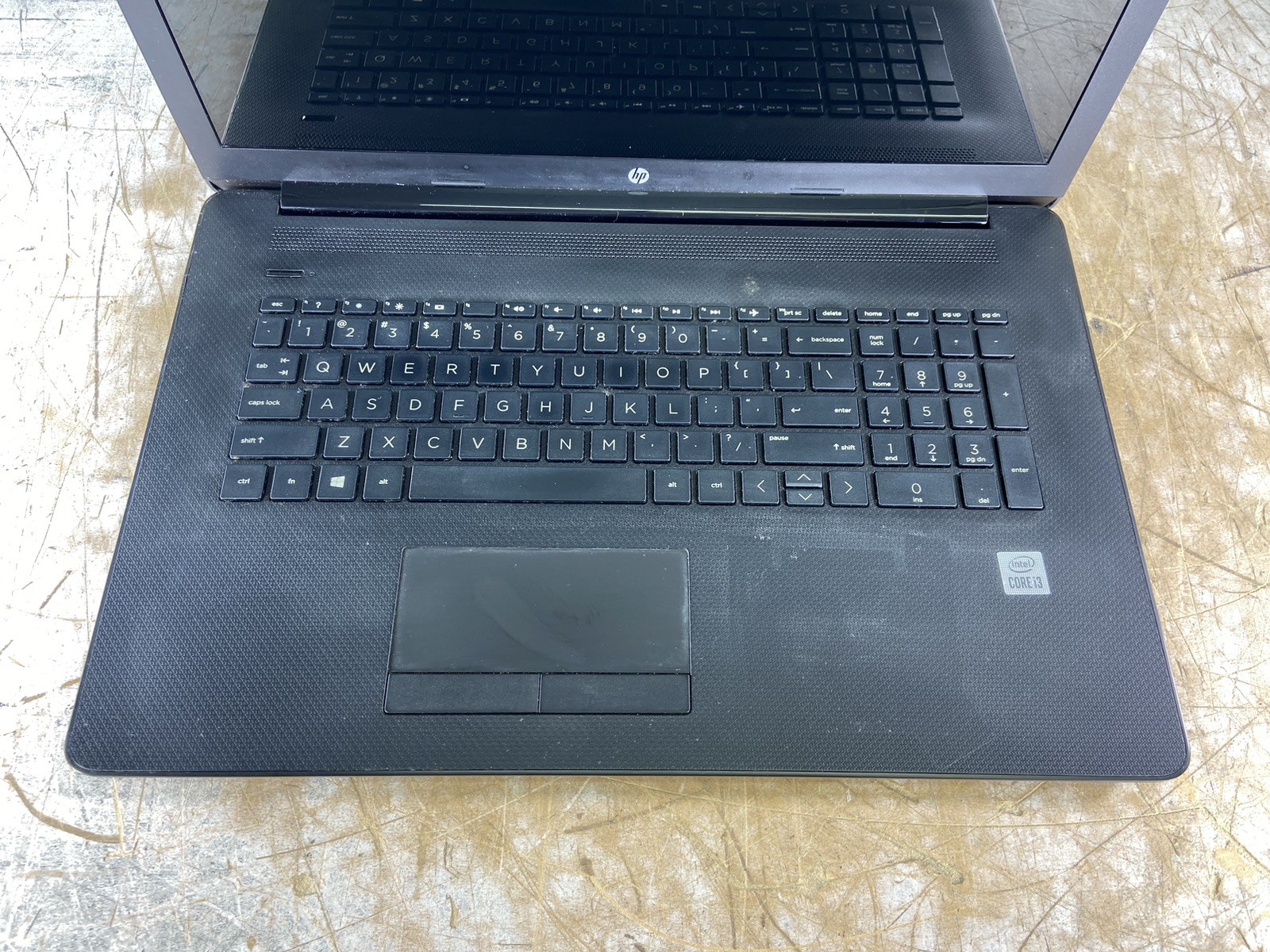 HP 17-BY3635CL i3-1005G1 @ 1.20GHz, 4GB RAM, NO HDD/OS