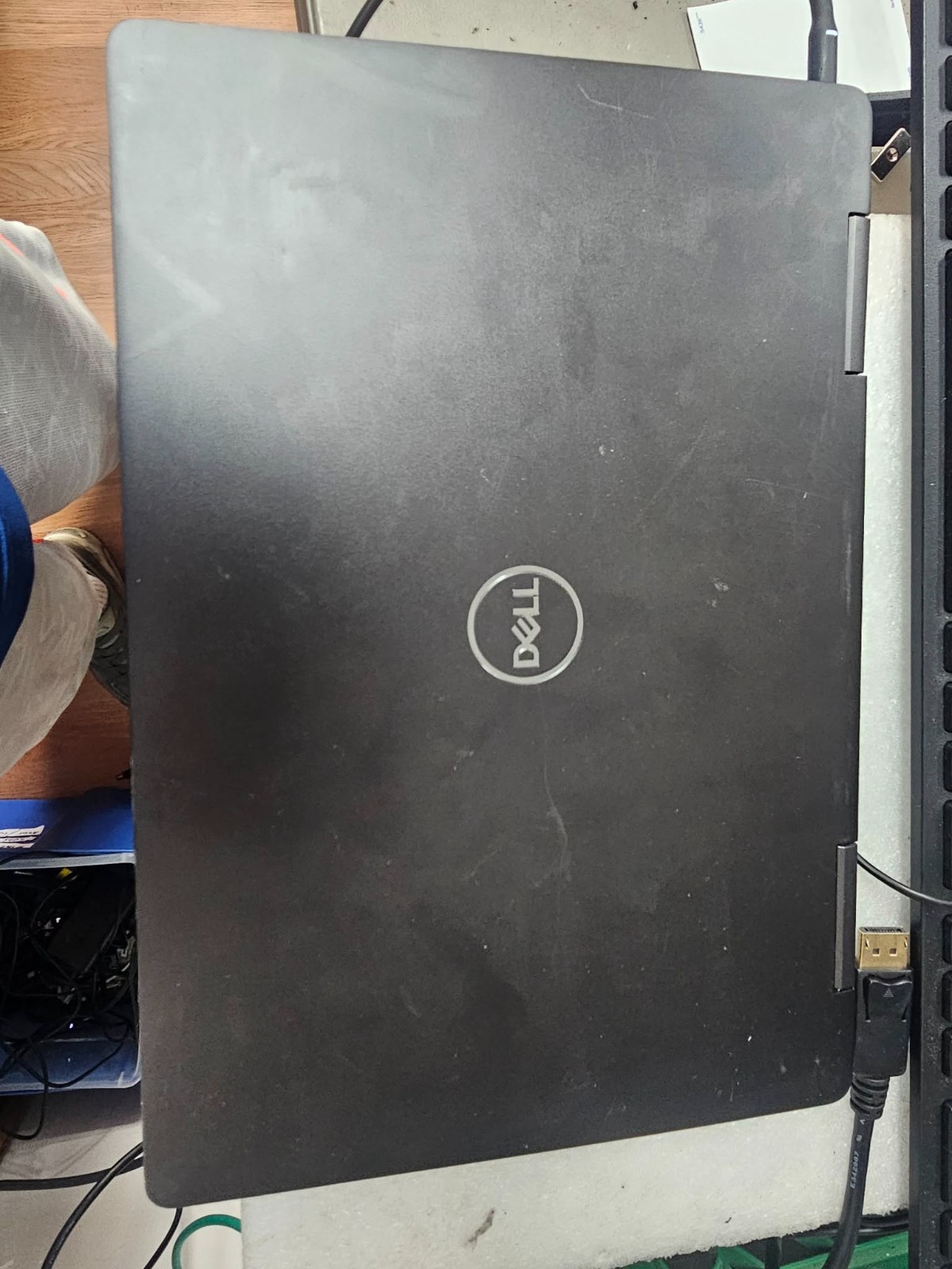 DELL Inspiron 7386 2-in-1 i7-8565U 16GB RAM 512GB SSD 13.3″ Touch Win11 Clean