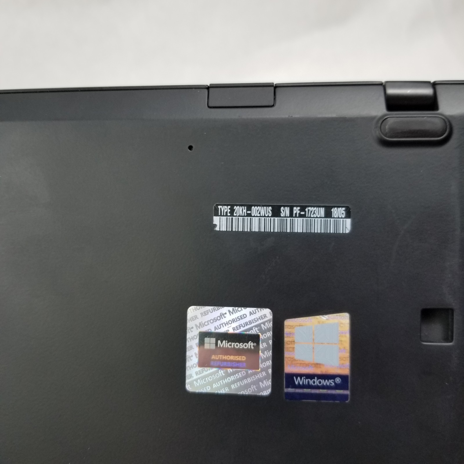 Lenovo ThinkPad X1 Carbon Gen 6 i5-8350U 1.70GHz 8GB 256GB Windows 11 Pro *READ