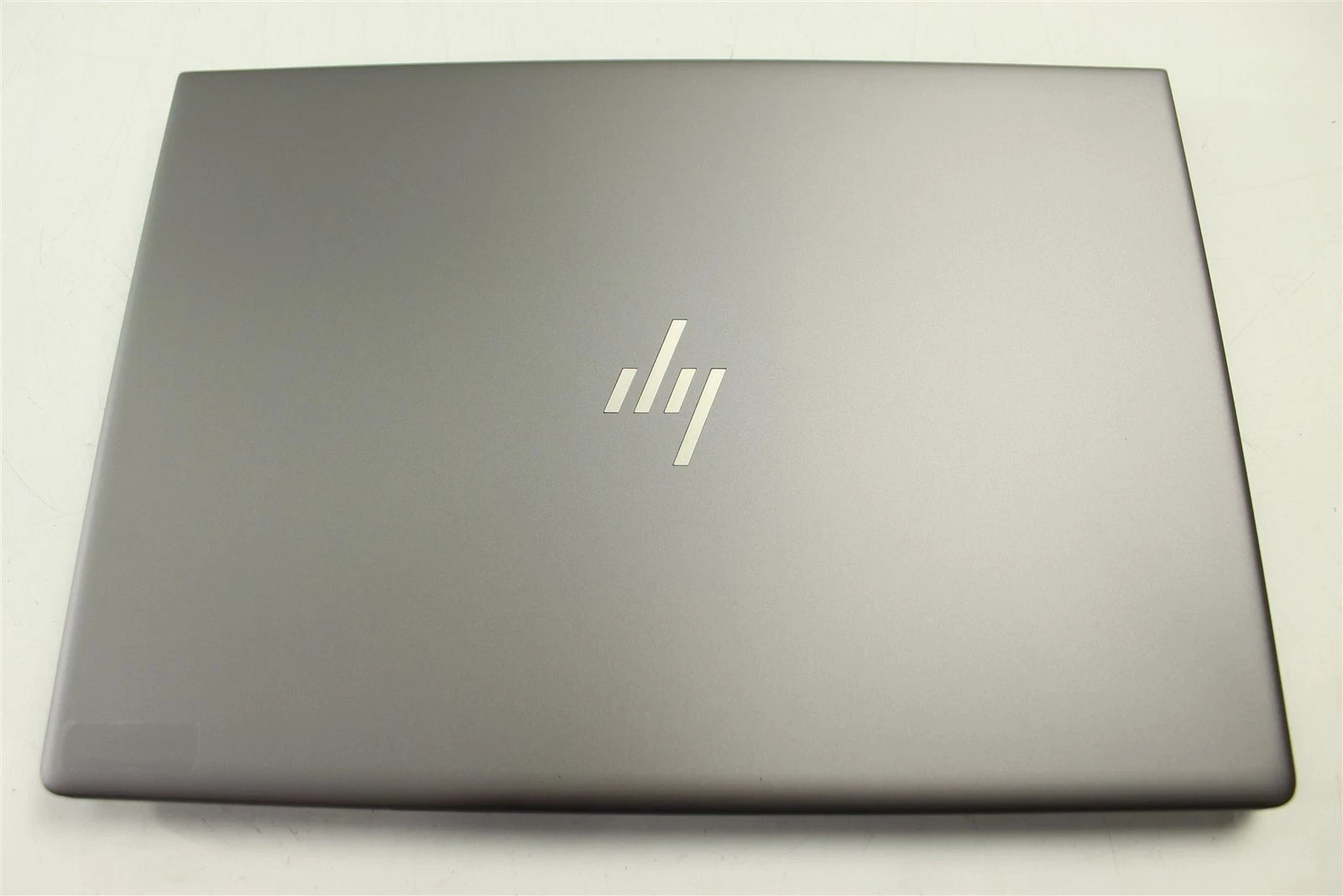 HP ZBook 14u G6 Core i7-8565u 16GB 512 NVMe AMD Pro WX3200 Win 11 Office 2021