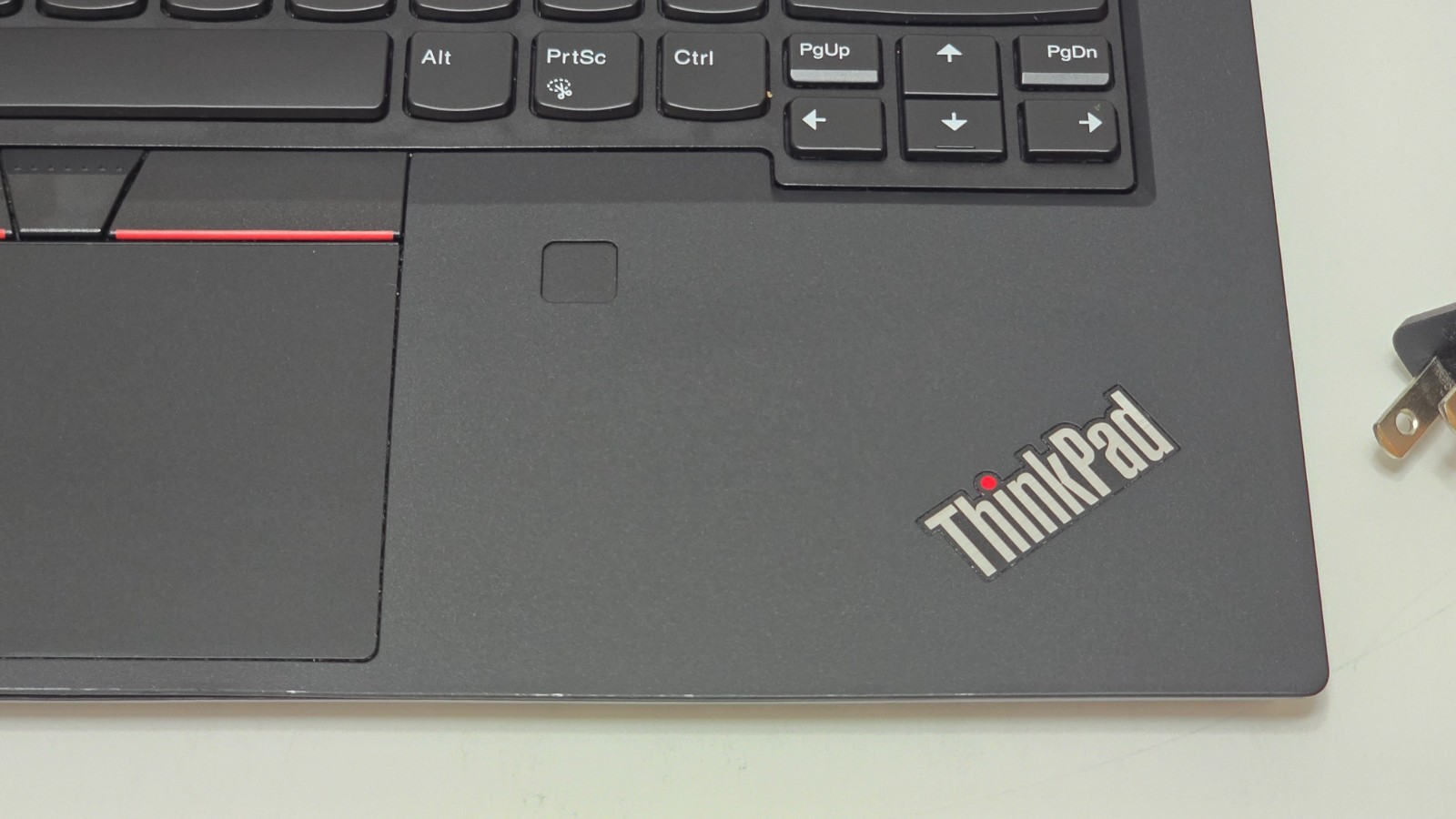 Lenovo ThinkPad P14S Gen 1- Intel i7-10610U, 48GB RAM, 1TB SSD NVIDIA P520 Touch