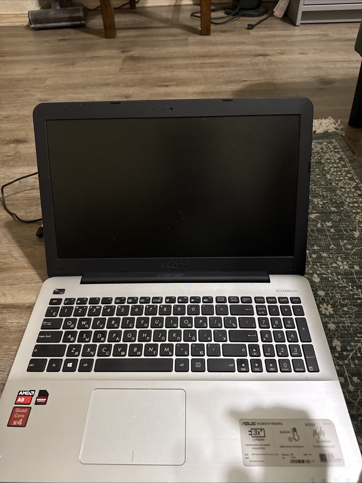 ASUS X555Y AMD A8-7410, R5 Graphics(1Gb),6Gb Ram SSD240Gb RussianKeyboard No OS