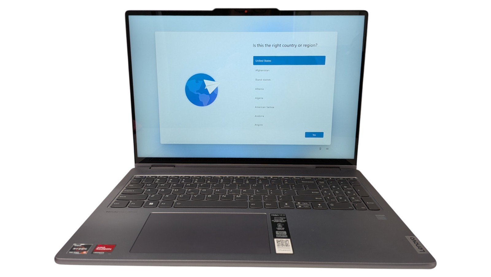 Lenovo Yoga 7 2-in-1 16″ Ryzen 5 7535U @ 2.90GHz, 8GB Ram, 256GB NVMe, Win11Pro