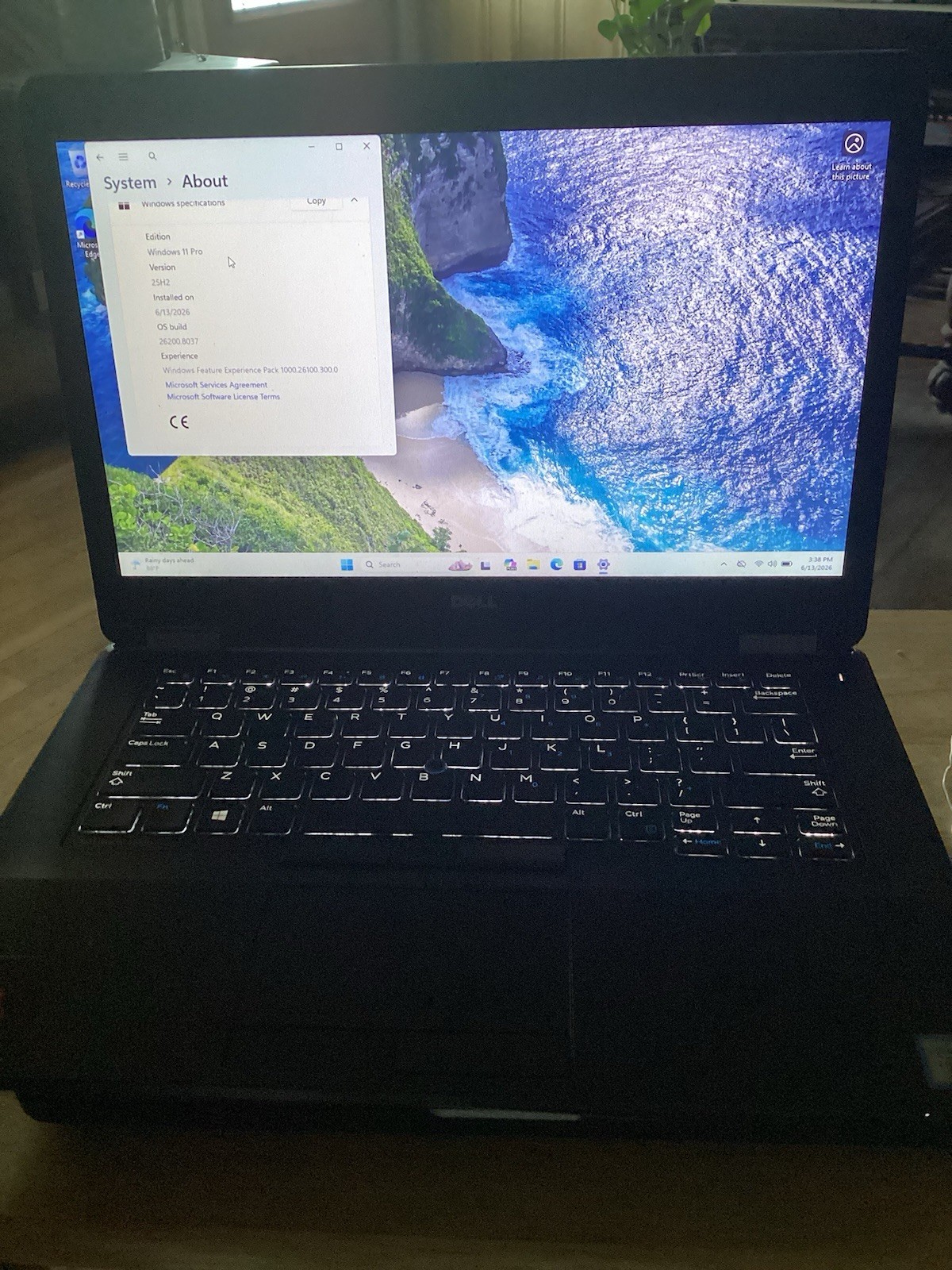 Dell Latitude E5470 14″ i5-6300U 2.40GHz 8GB 128GB SSD Win11 Pro Black