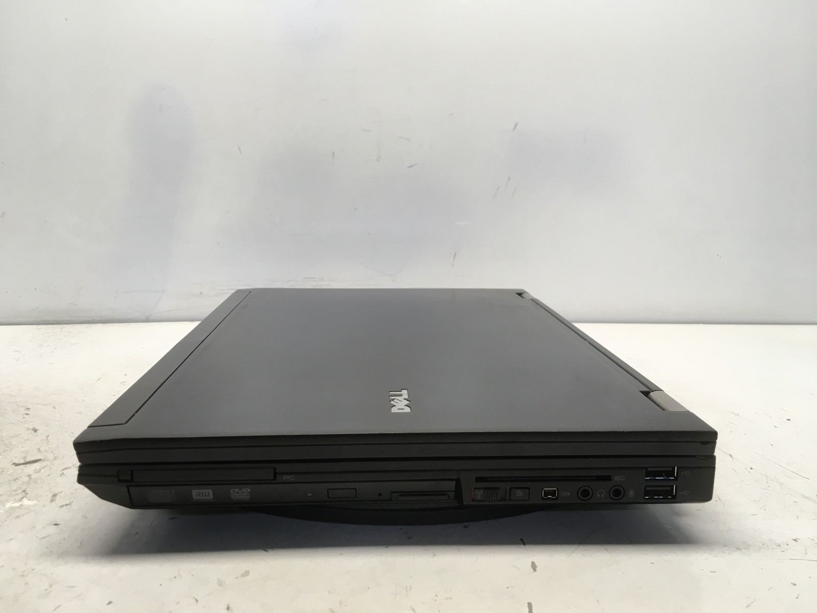 Dell Latitude E6500 Intel Core 2 Duo P8800 2.66GHz 4 GB NO HDD No Batt