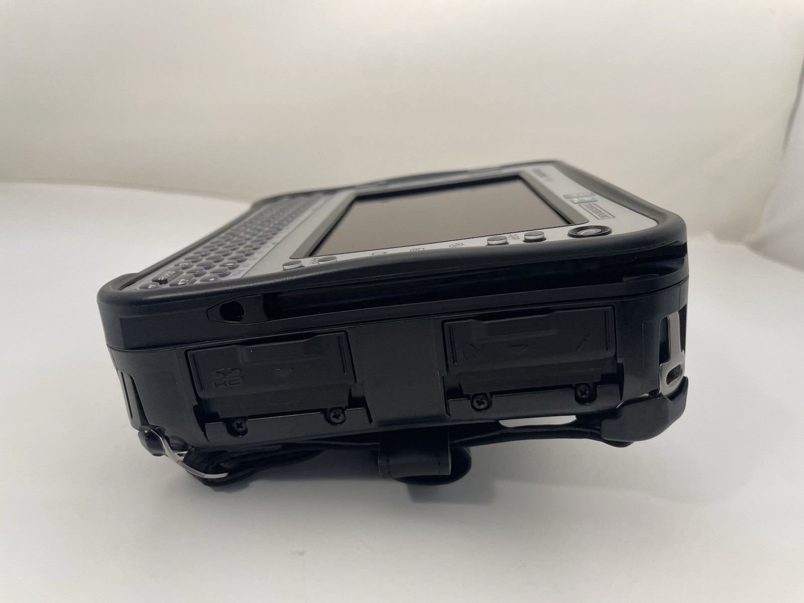 Panasonic Toughbook CF-U1 5.6″ Tablet WiFi WMVista Touch Camera Sim CF-U1AQCDG2M