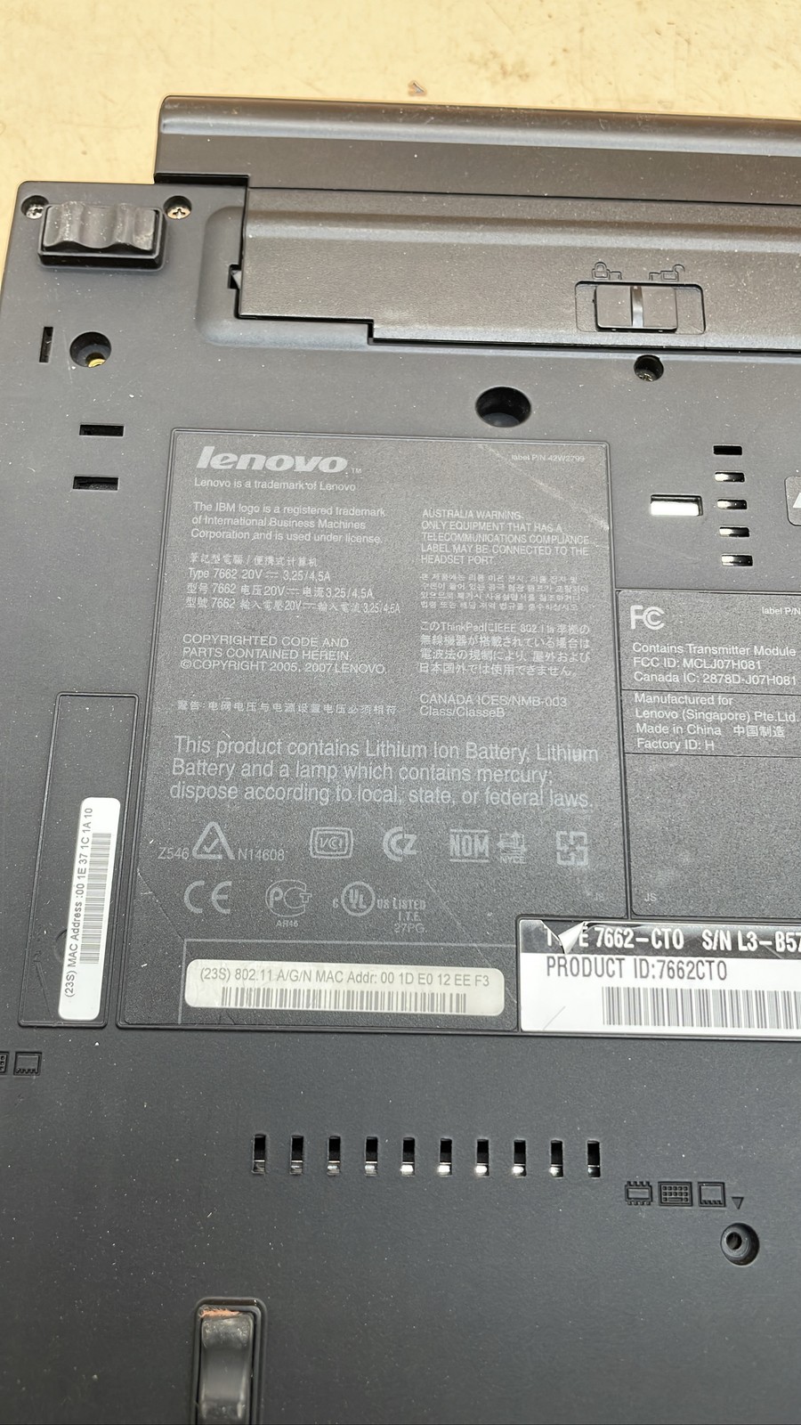 Lenovo ThinkPad T61 Keyboard Palmrest PK131O23A00 & HP Laptop Screen for Parts