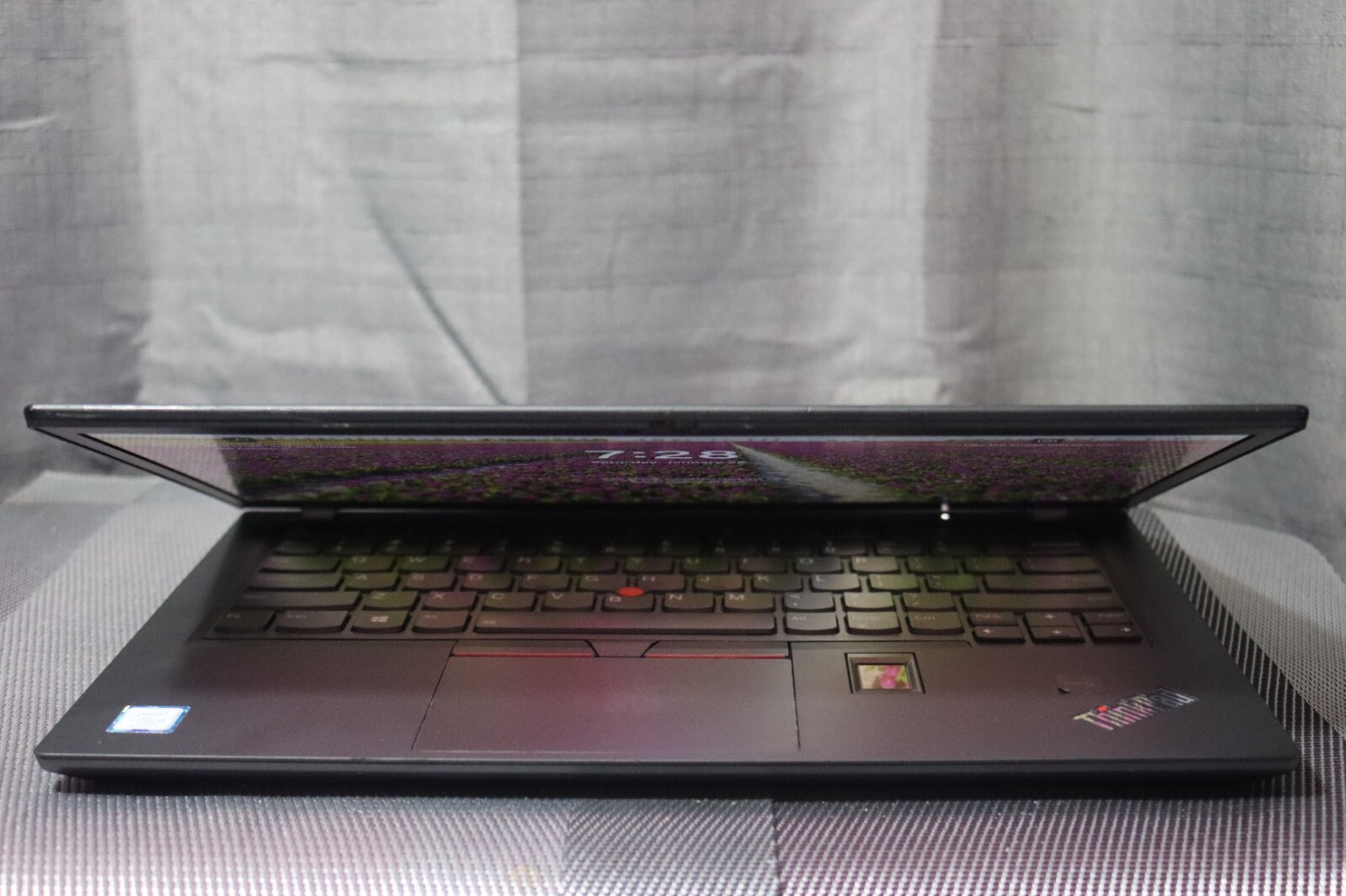 Lenovo Thinkpad T490 14 in (SSD,Intel Core i5 8th Gen.)