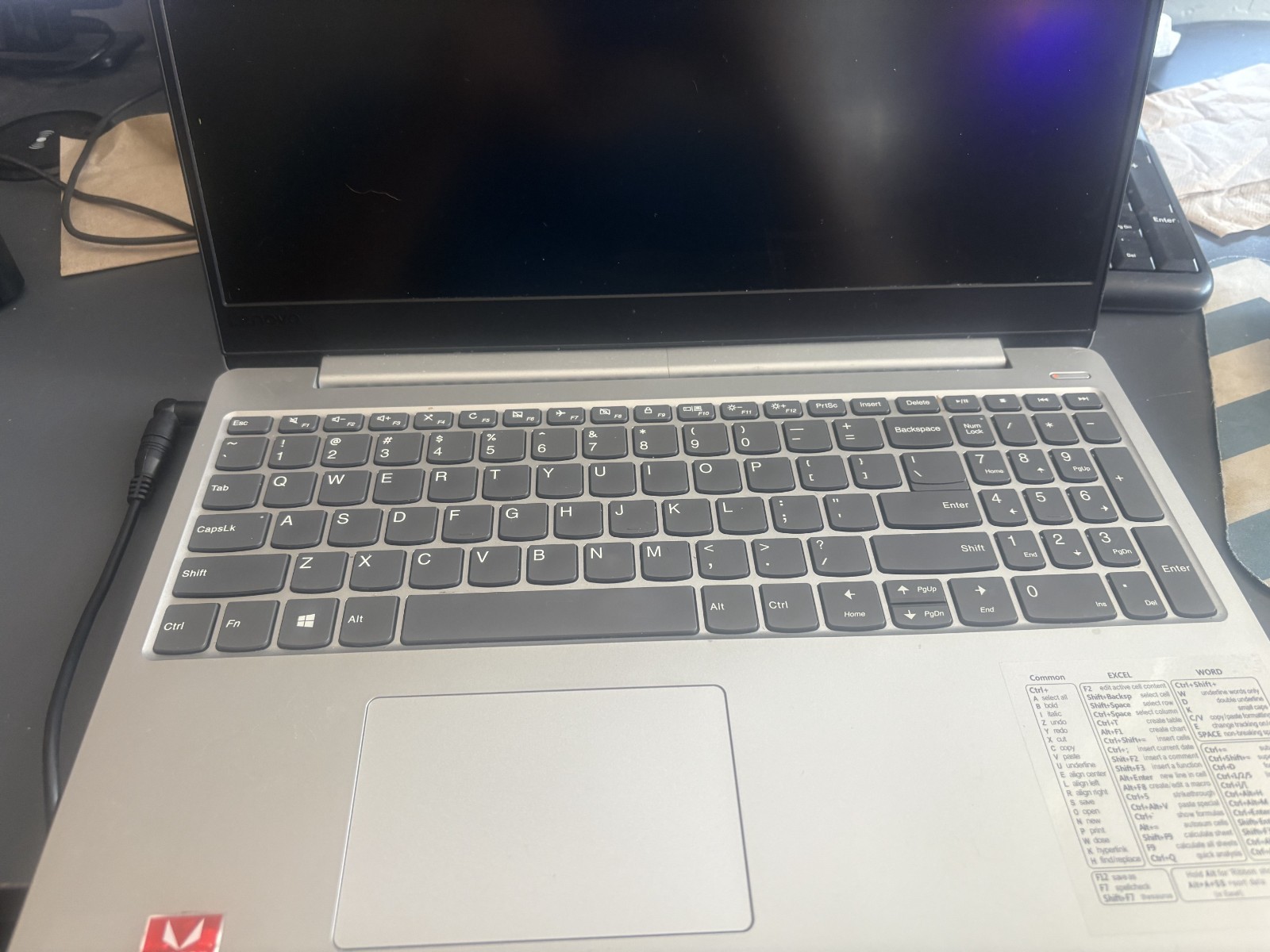 Lenovo Ideapad 330s-15ARR Ryzen 5 2500 8GB DDR4 For Parts Repair As-Is
