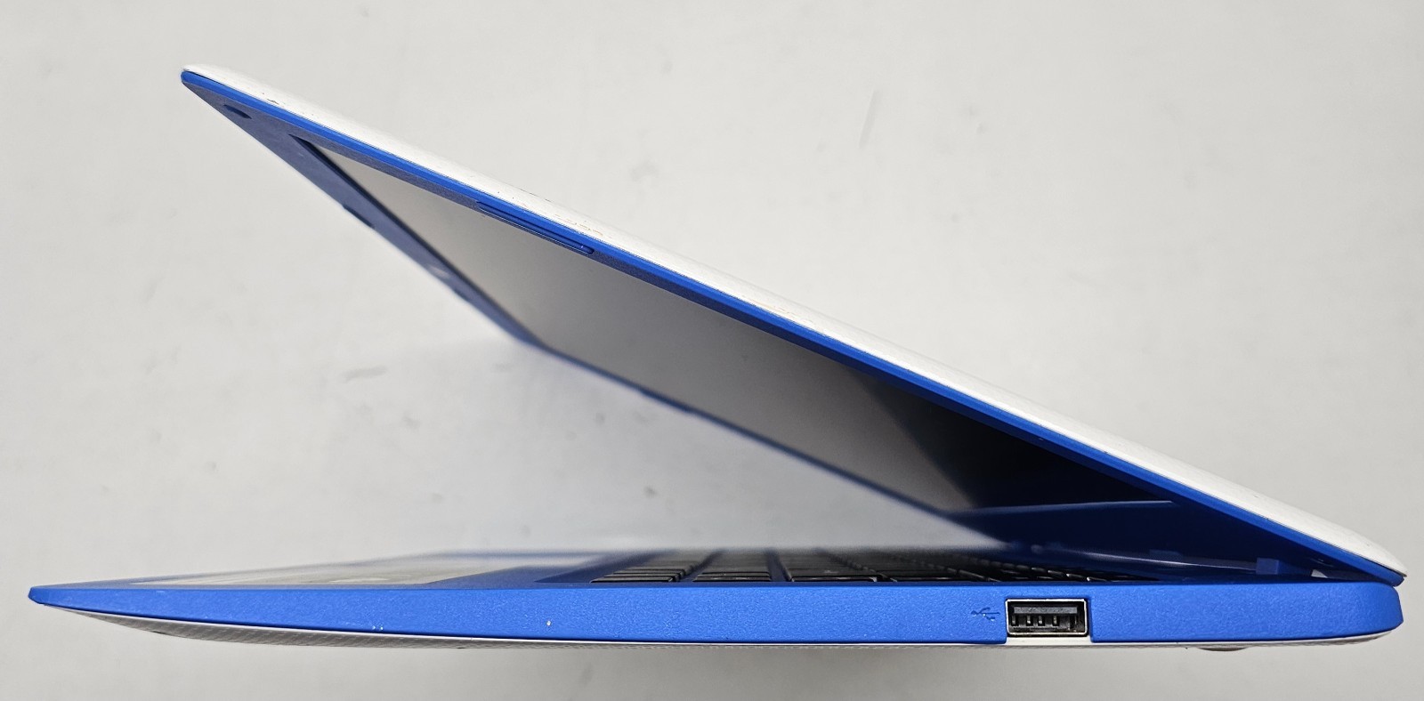 Acer Aspire One Cloudbook 14 Laptop Intel Celeron N3050 NO RAM/HD/OS/POWER (FL)
