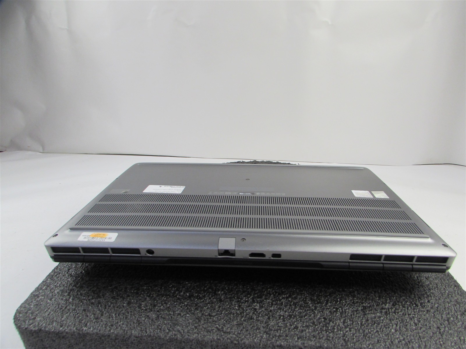 DELL PRECISION 7760 1920X1080 I7-11850H 1TB 32GB NVIDIA RTX A4000 WIN 11 PRO