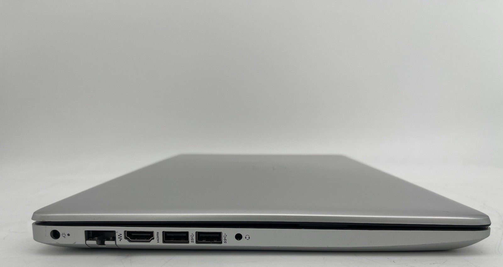HP 15-da0012dx 15.6″ Laptop w/ i3-8130U 2.2GHz CPU 8GB RAM 128GB SSD WIN 11