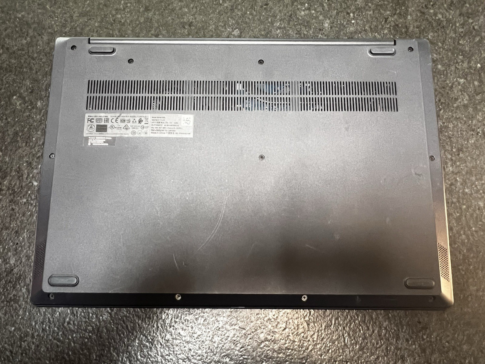 Lenovo IdeaPad 3 17IIL05 Intel Core i5-1035G1 1.00GHz 8GB Ram 930GB SSD Tested