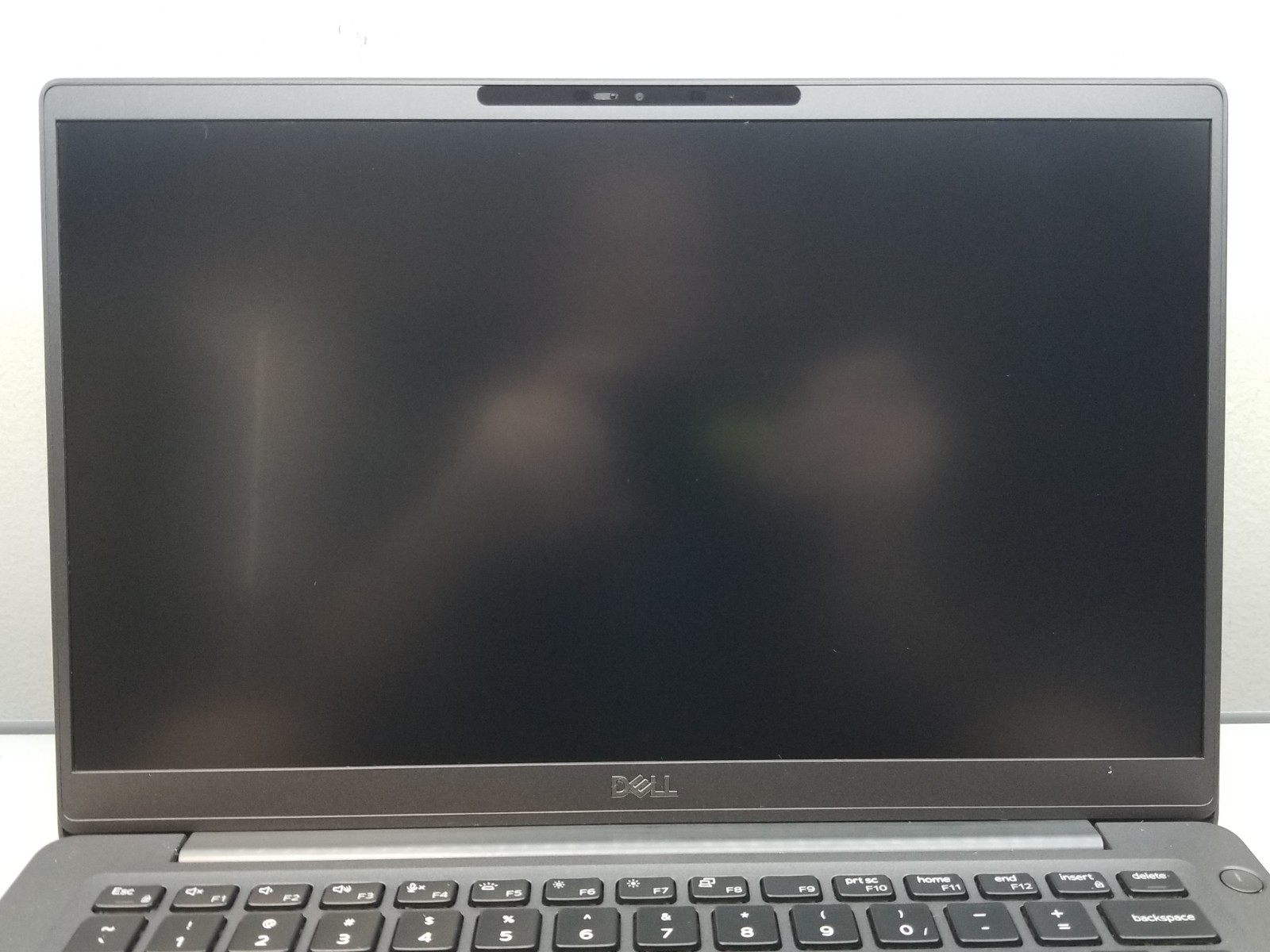 Dell Latitude 7400 14″ FHD i7-8665U 1.9GHz 16GB RAM 512GB NVMe Win 11 Pro READ